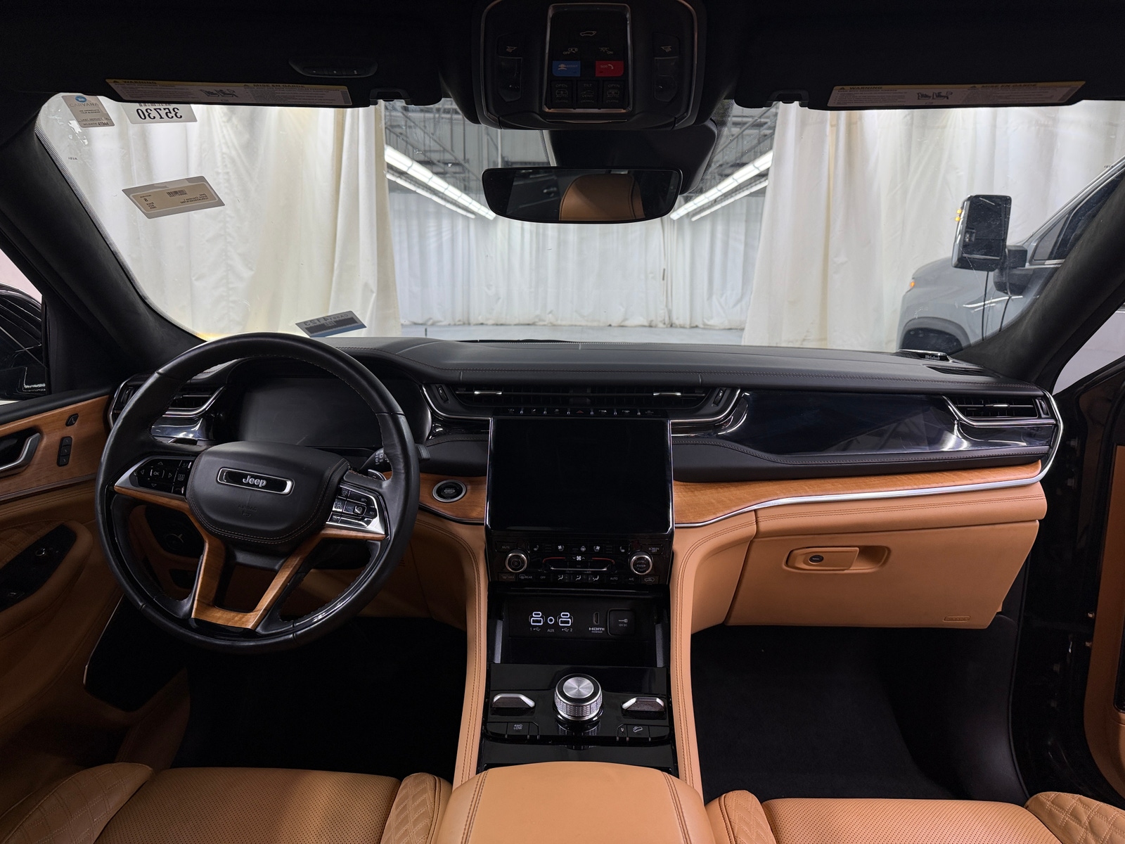 Thumbnail: 2025 Jeep Grand Cherokee L - 2