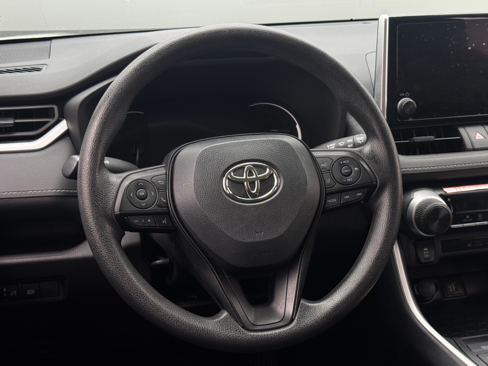 Thumbnail: 2025 Toyota RAV4 - 5