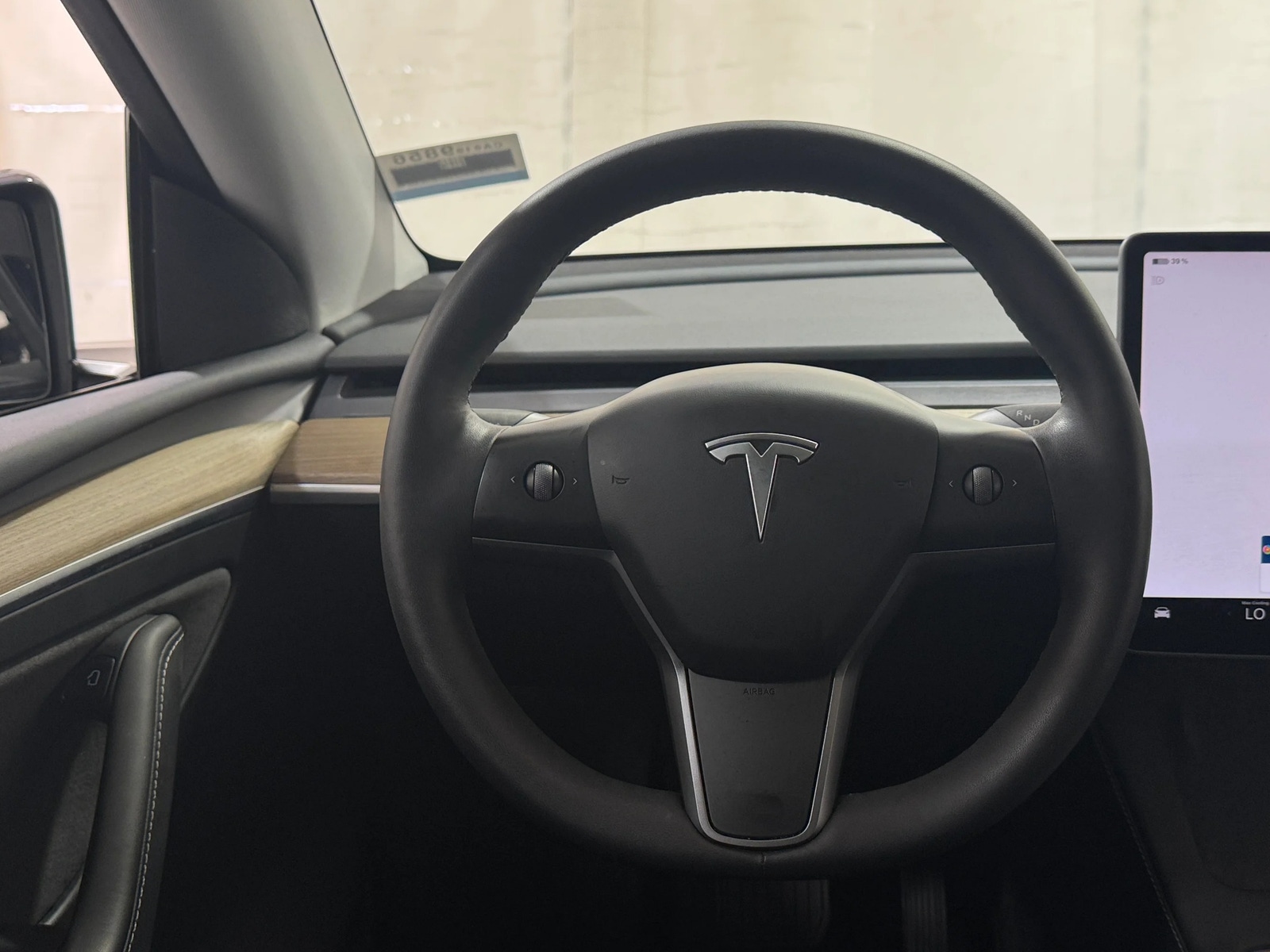 Thumbnail: 2023 Tesla Model Y - 4