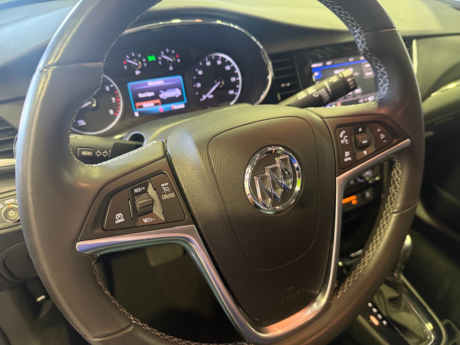 Thumbnail: 2022 Buick Encore - 4