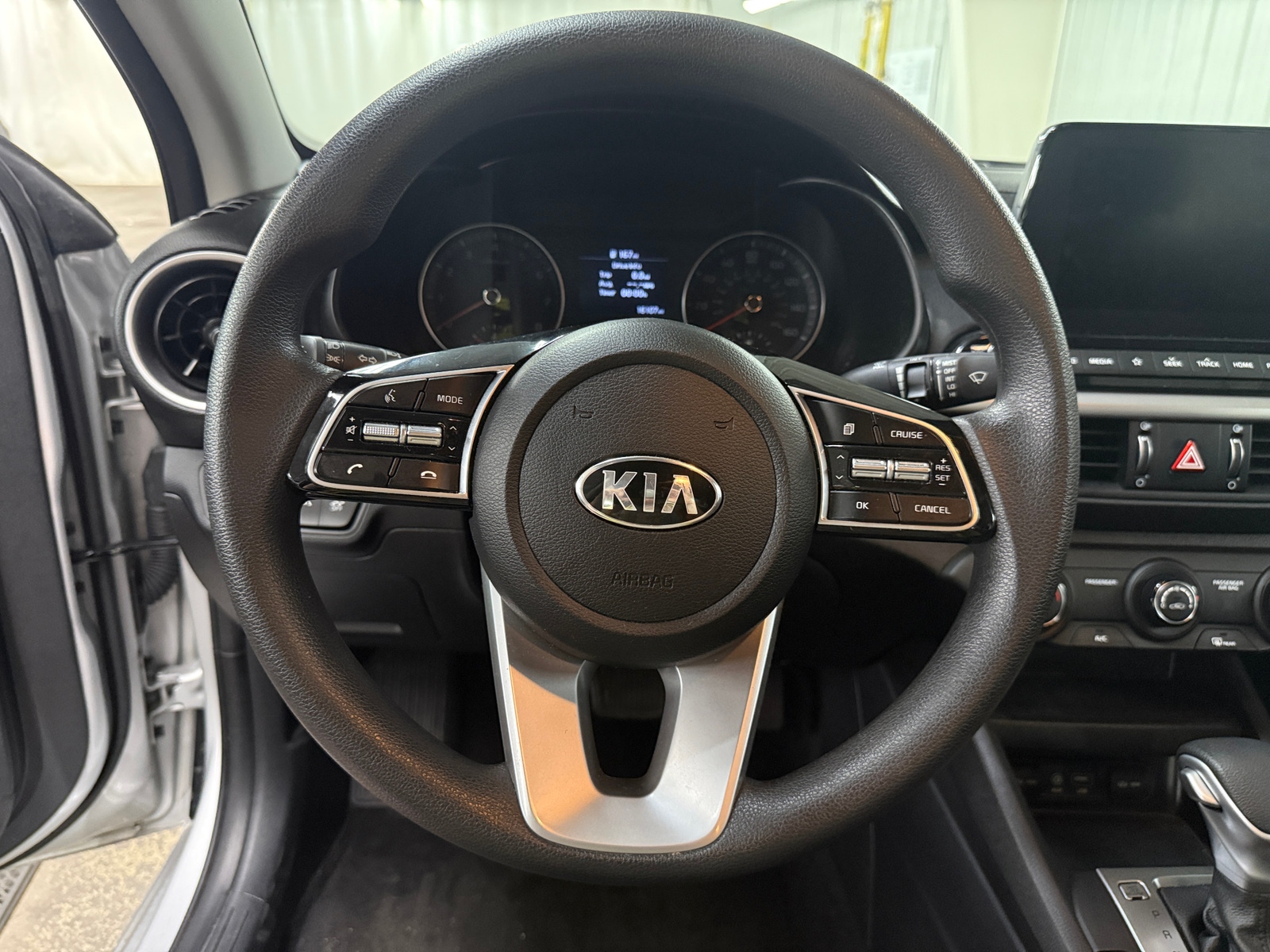 Thumbnail: 2021 Kia Forte - 5