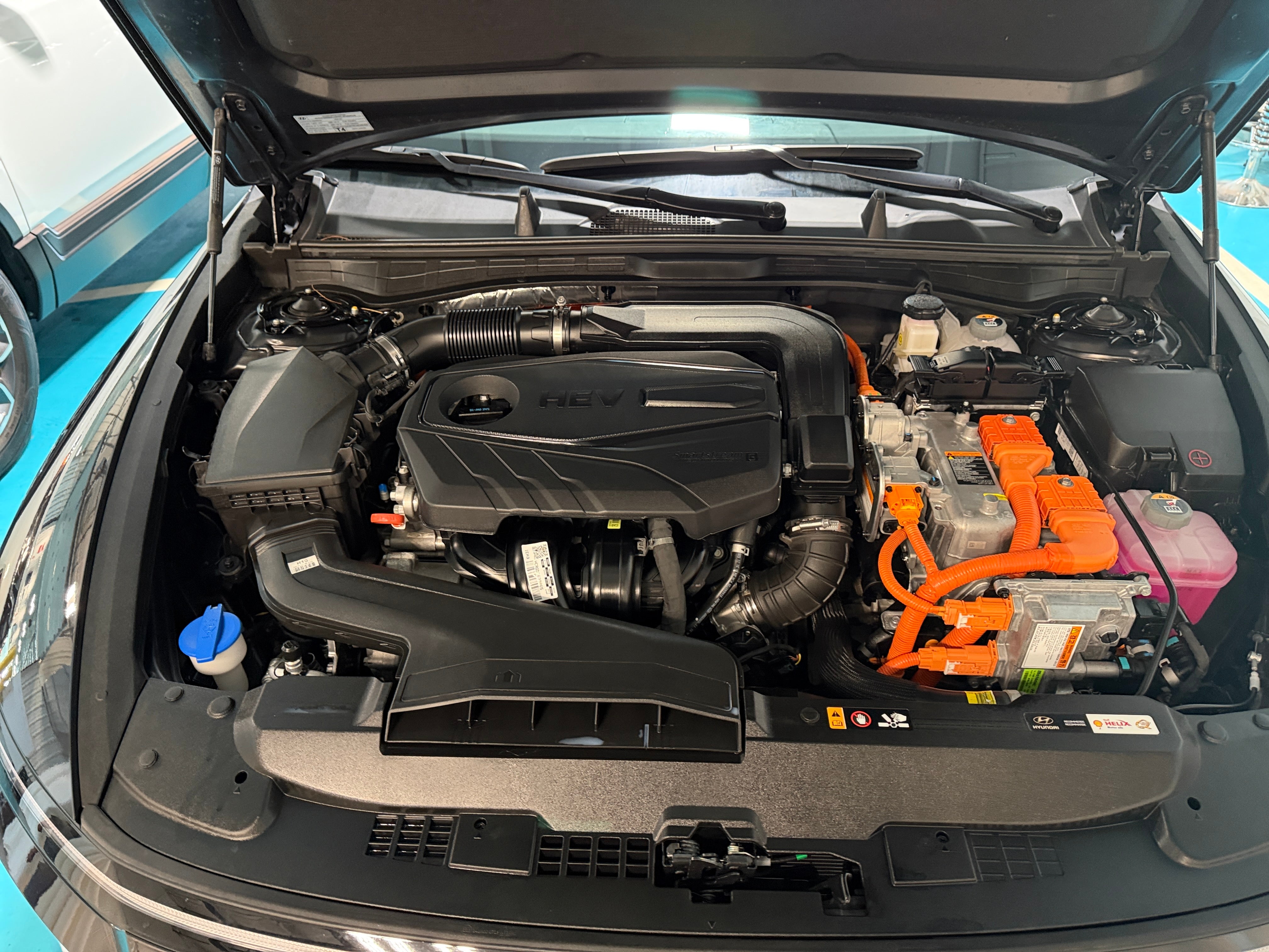 2025 Hyundai Sonata Hybrid