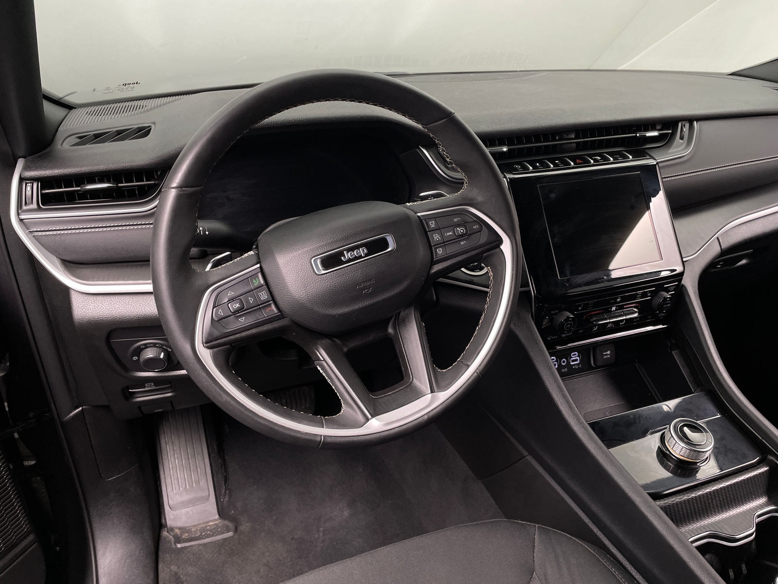 Thumbnail: 2024 Jeep Grand Cherokee - 5