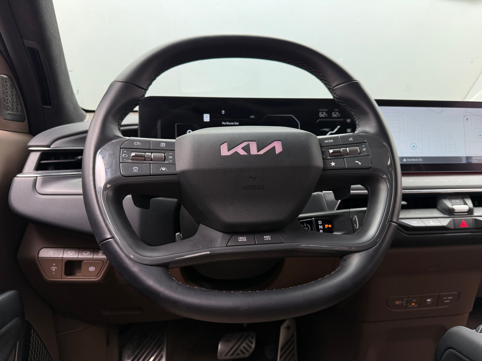Thumbnail: 2024 Kia EV9 - 4