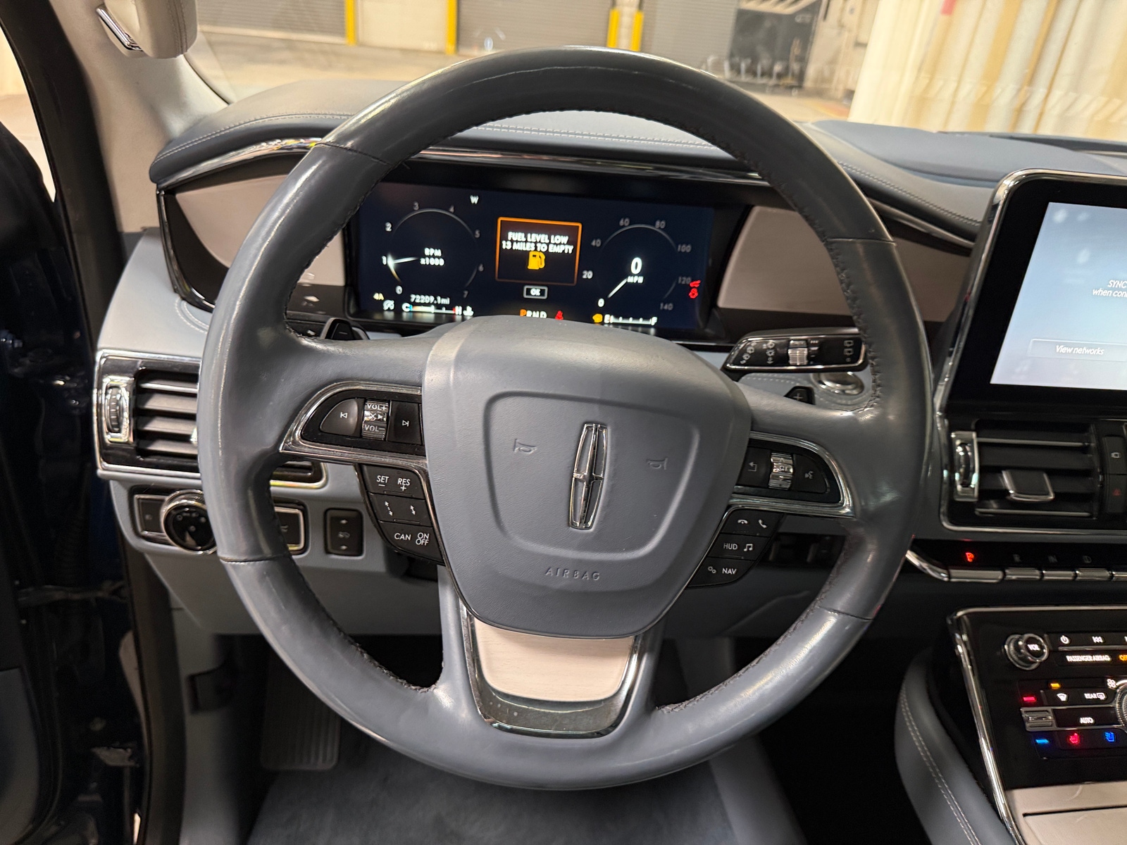 Thumbnail: 2018 Lincoln Navigator - 4