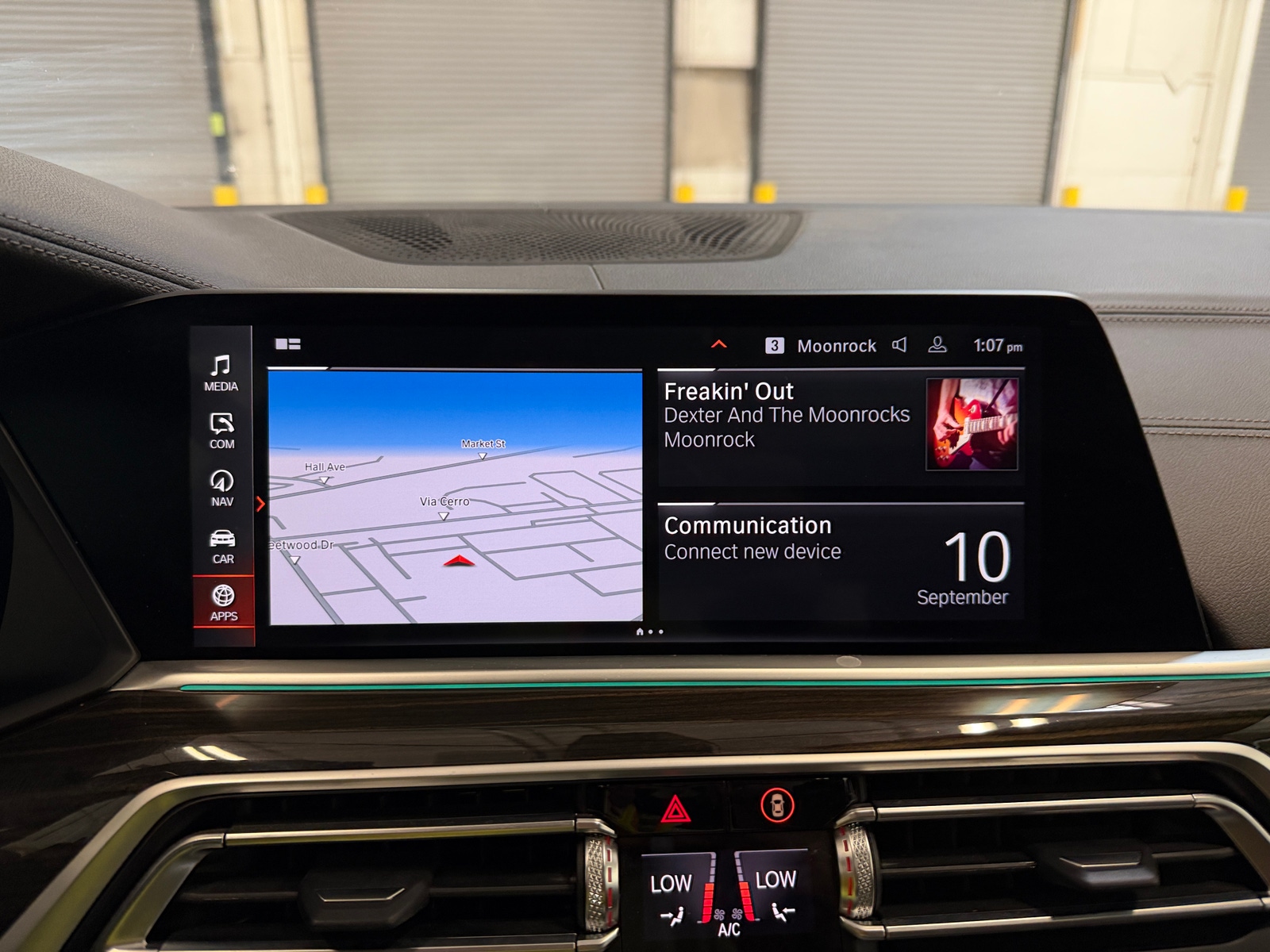 Thumbnail: 2023 BMW X5 - 3