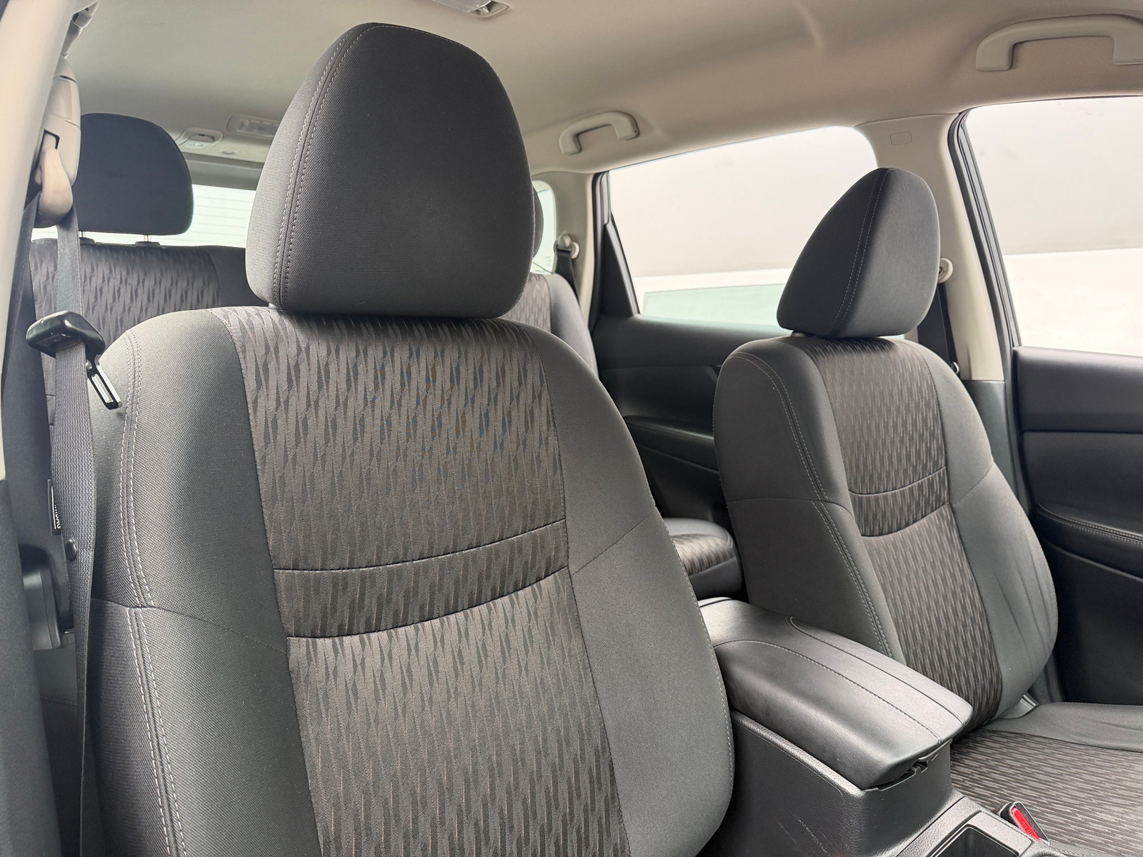 Thumbnail: 2019 Nissan Rogue - 2