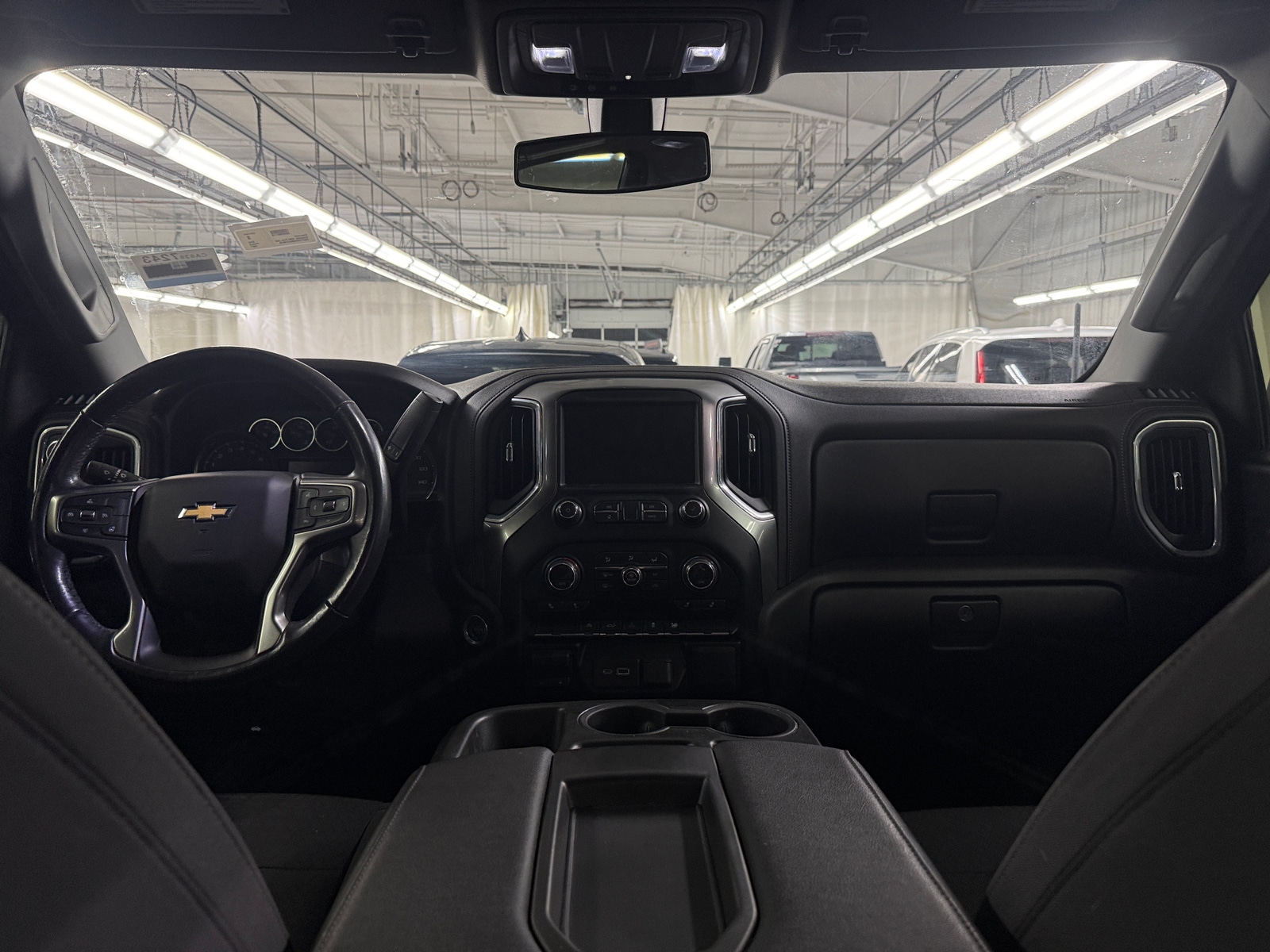 Thumbnail: 2021 Chevrolet Silverado 1500 - 3