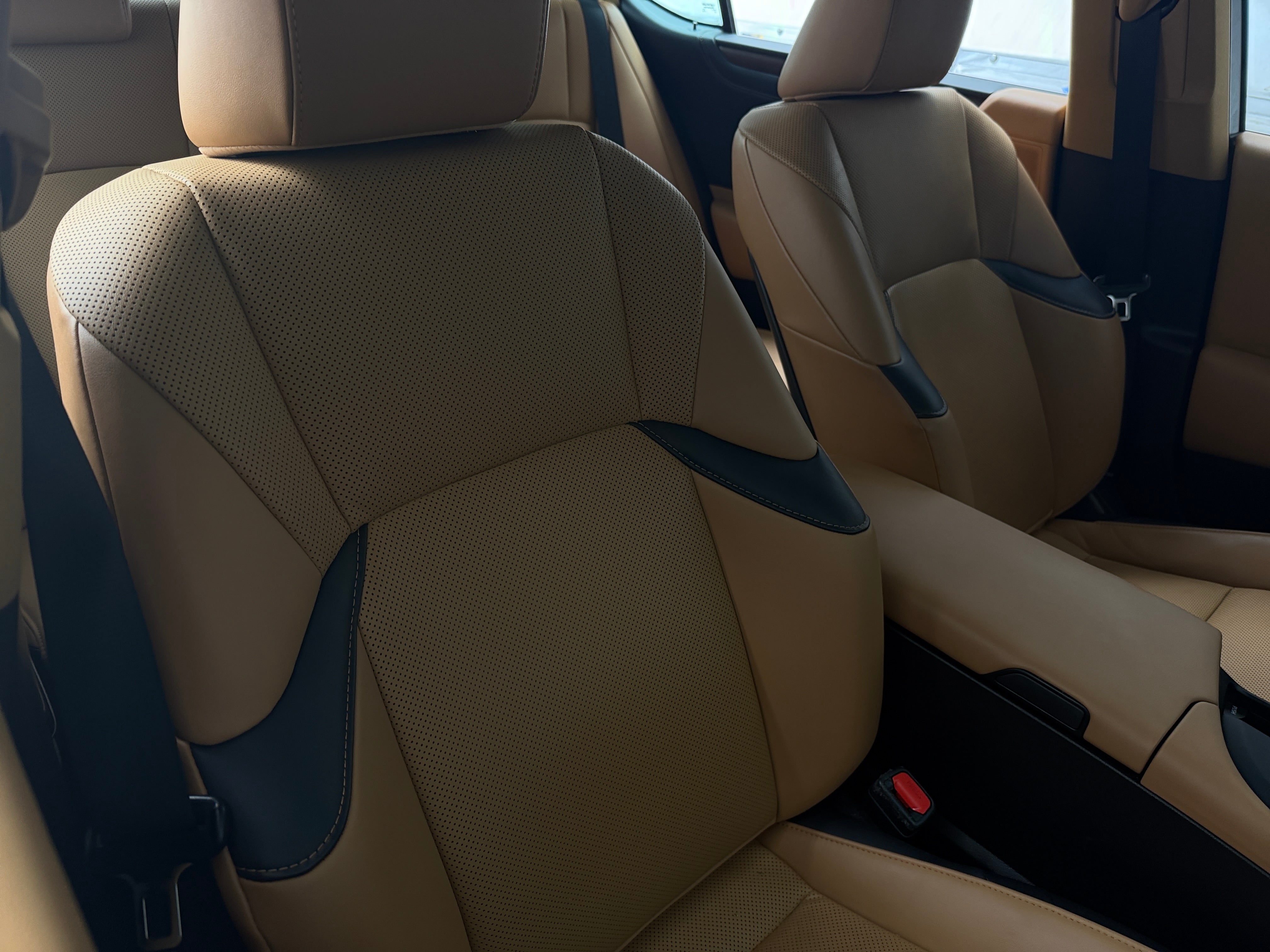 2022 Lexus ES