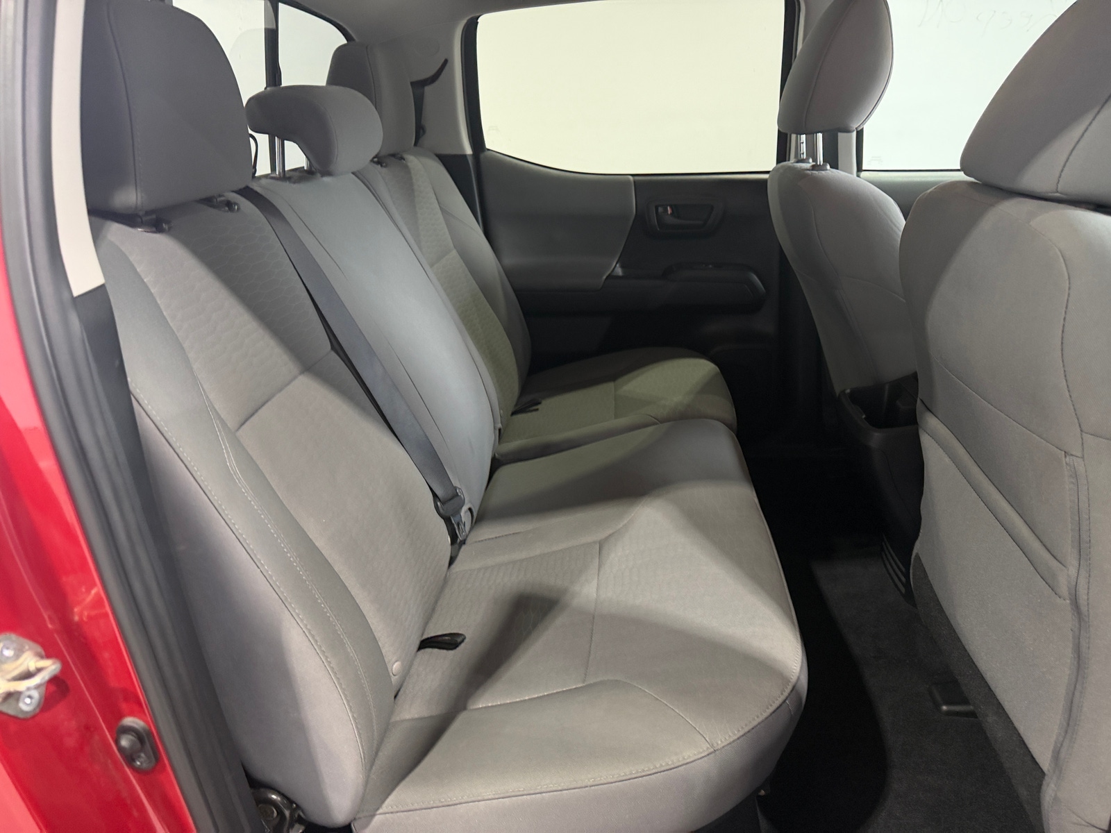 Thumbnail: 2019 Toyota Tacoma - 6