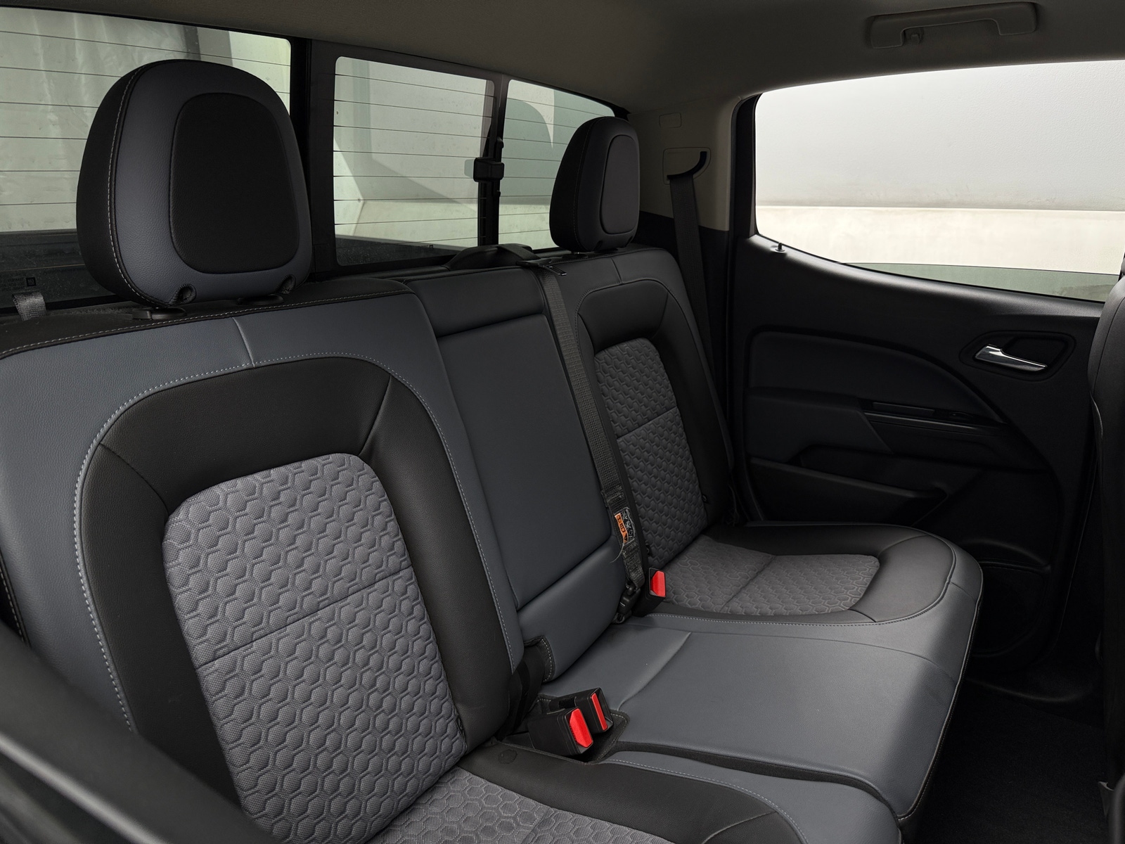 Thumbnail: 2021 Chevrolet Colorado - 5