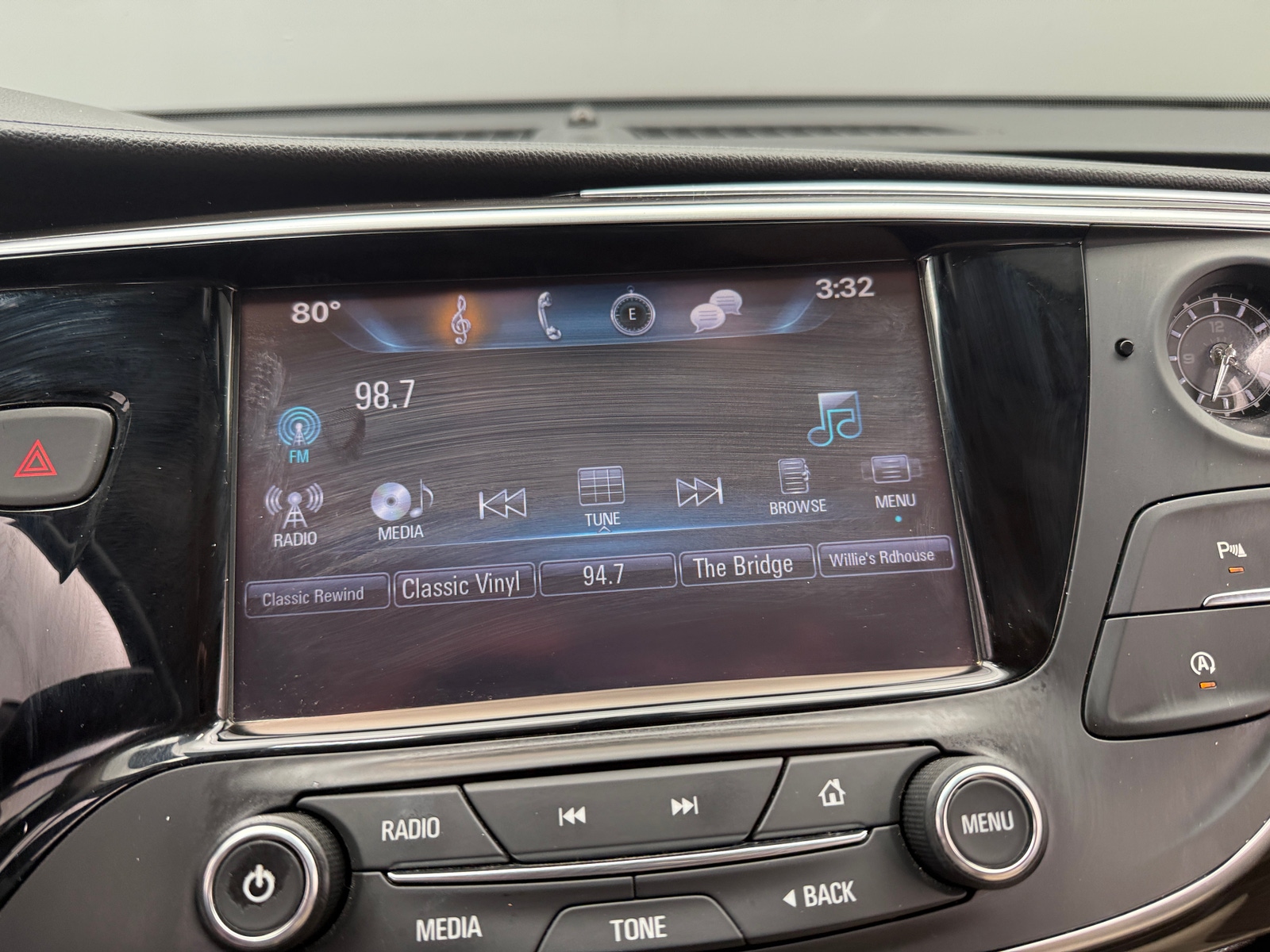 Thumbnail: 2020 Buick Envision - 3