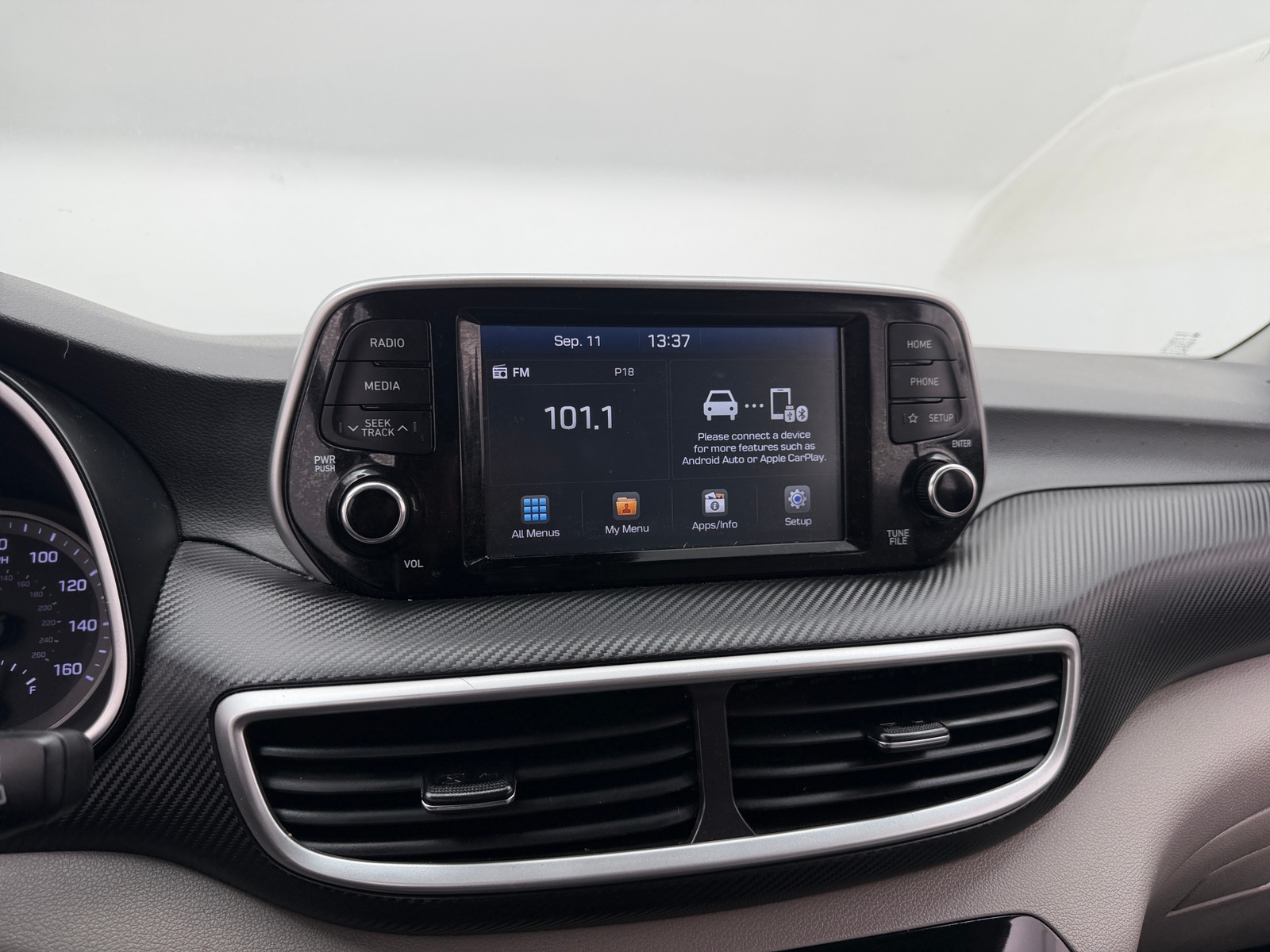 Thumbnail: 2019 Hyundai Tucson - 4