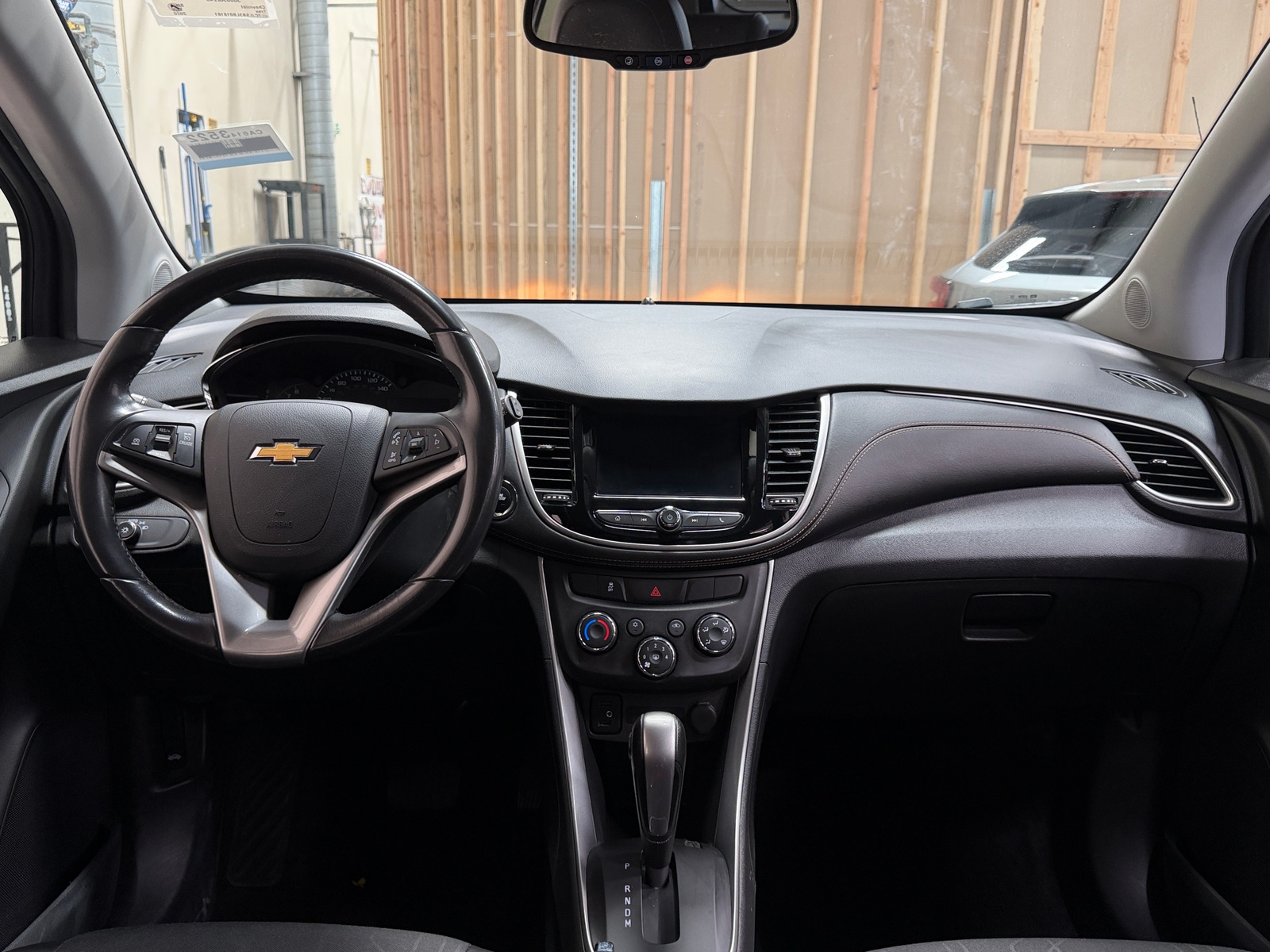 Thumbnail: 2020 Chevrolet Trax - 2