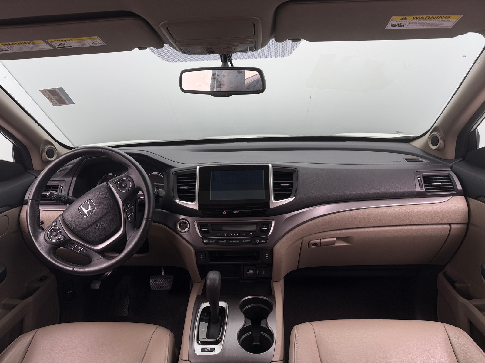 Thumbnail: 2017 Honda Pilot - 3