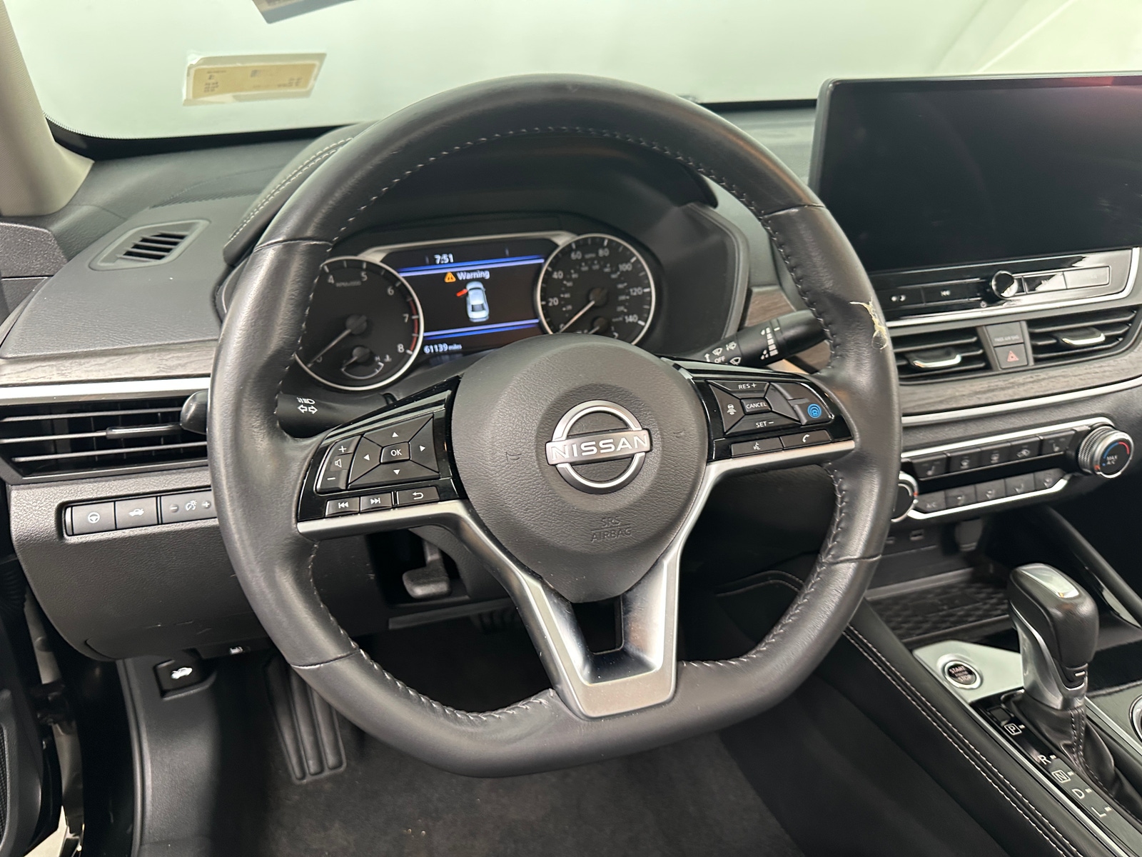 Thumbnail: 2023 Nissan Altima - 5