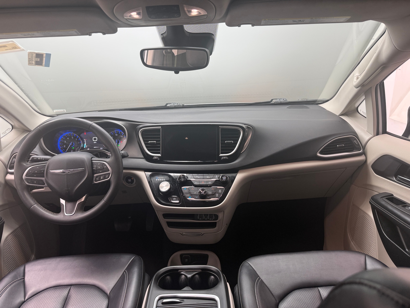Thumbnail: 2024 Chrysler Pacifica - 2
