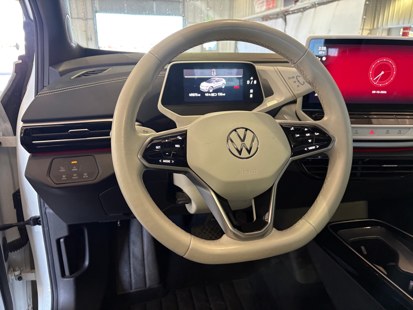 Thumbnail: 2023 Volkswagen ID.4 - 4