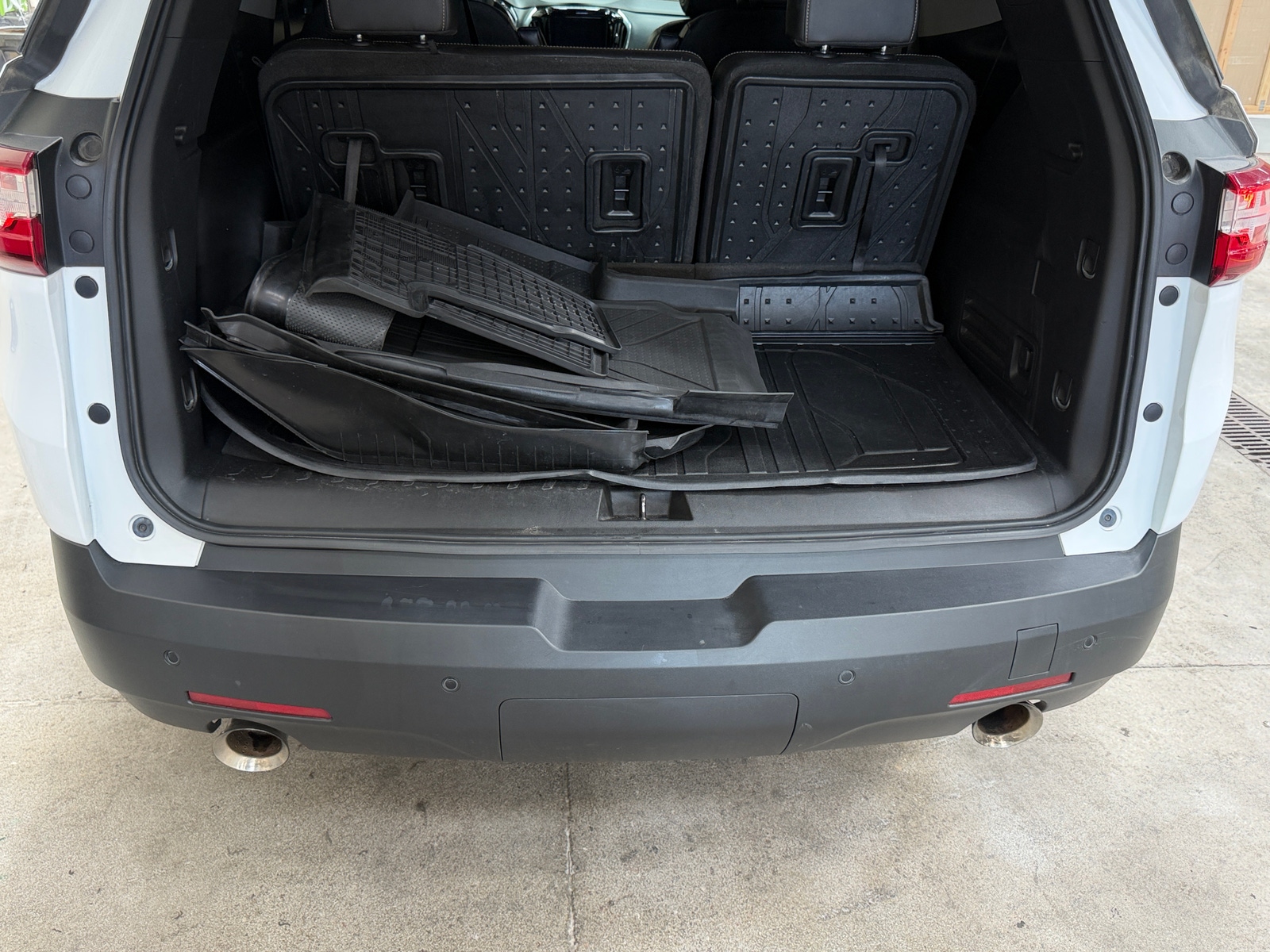 Thumbnail: 2020 Chevrolet Traverse - 6