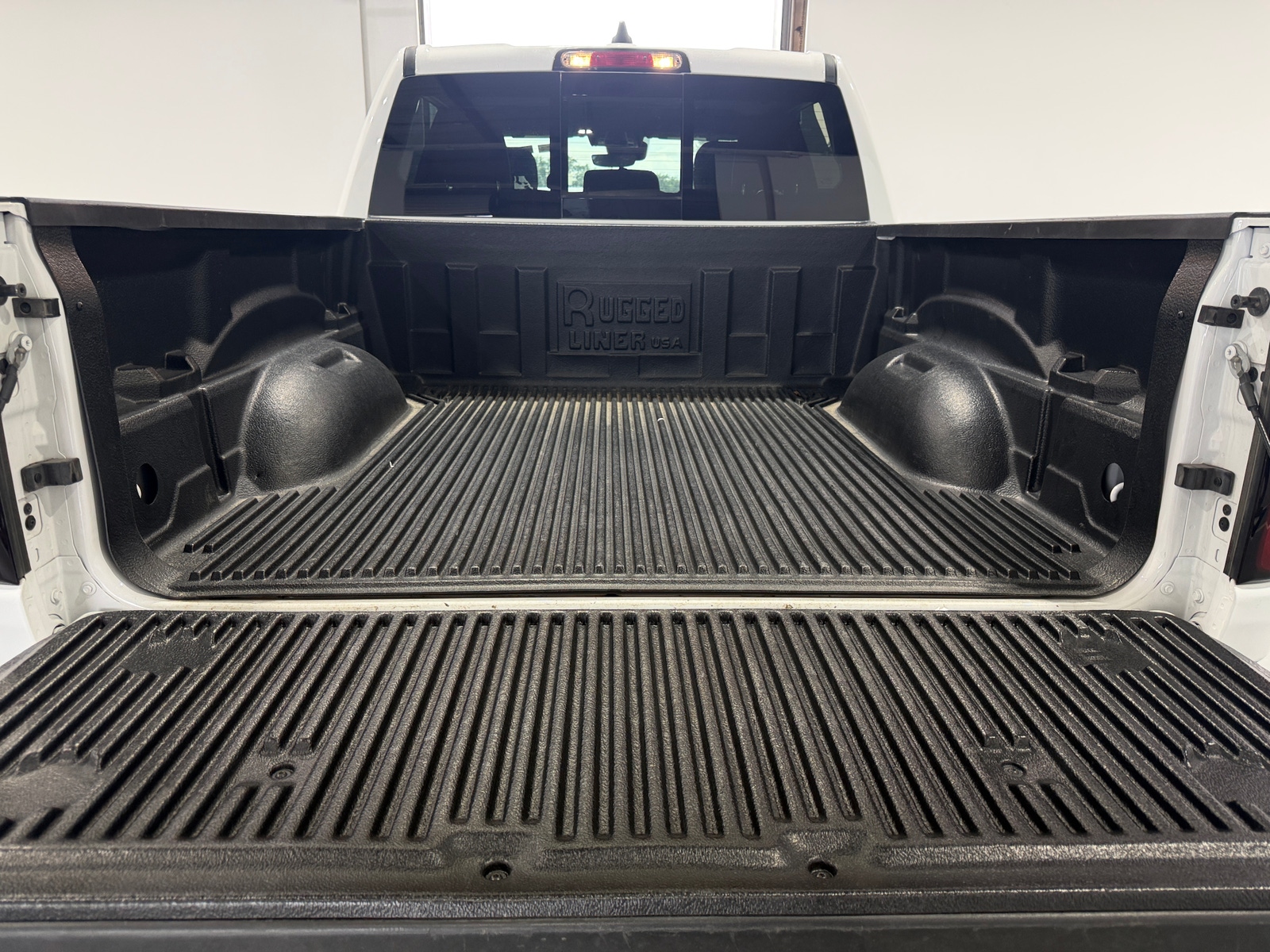Thumbnail: 2026 RAM 1500 - 7