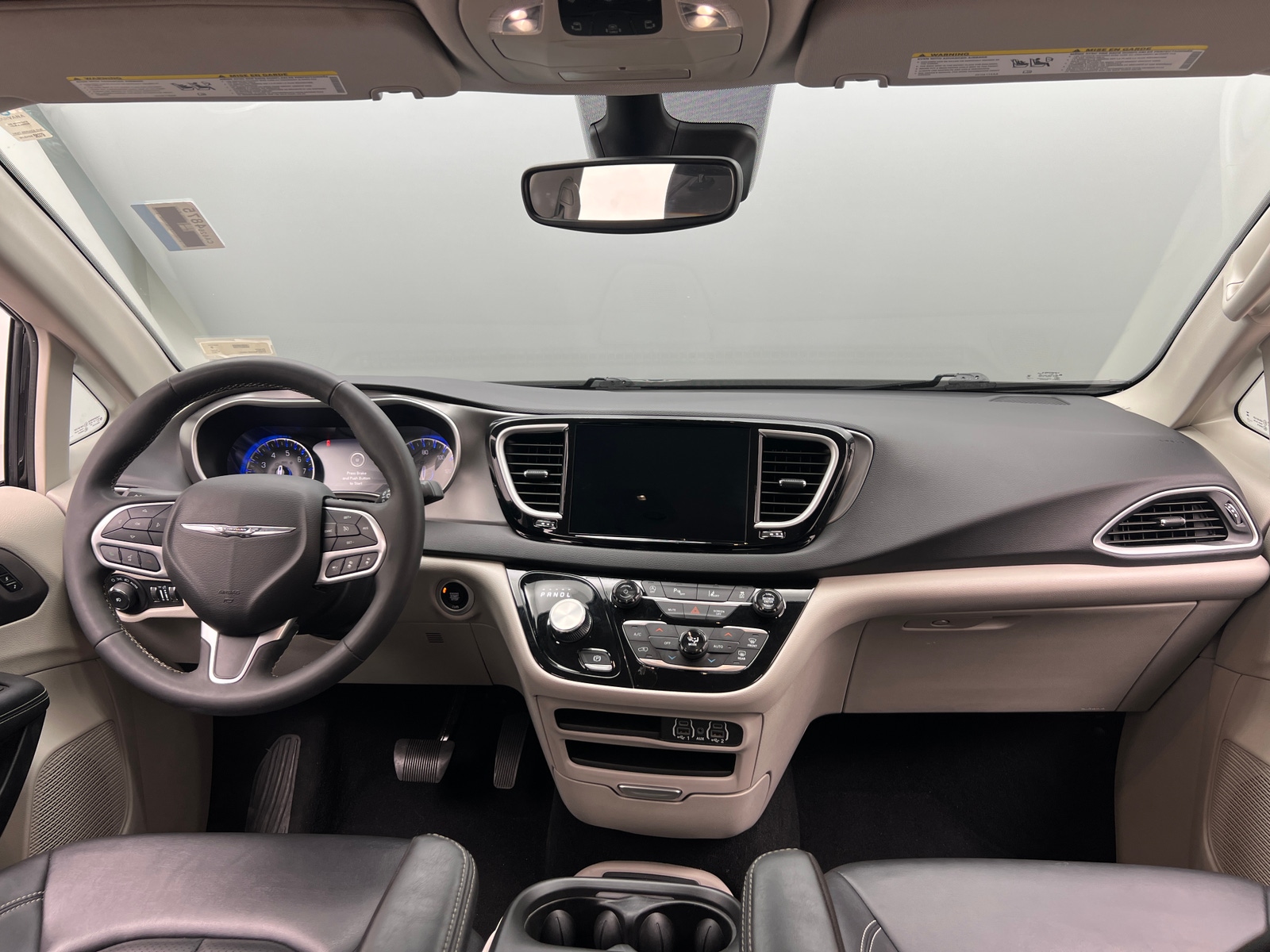 Thumbnail: 2024 Chrysler Pacifica - 2