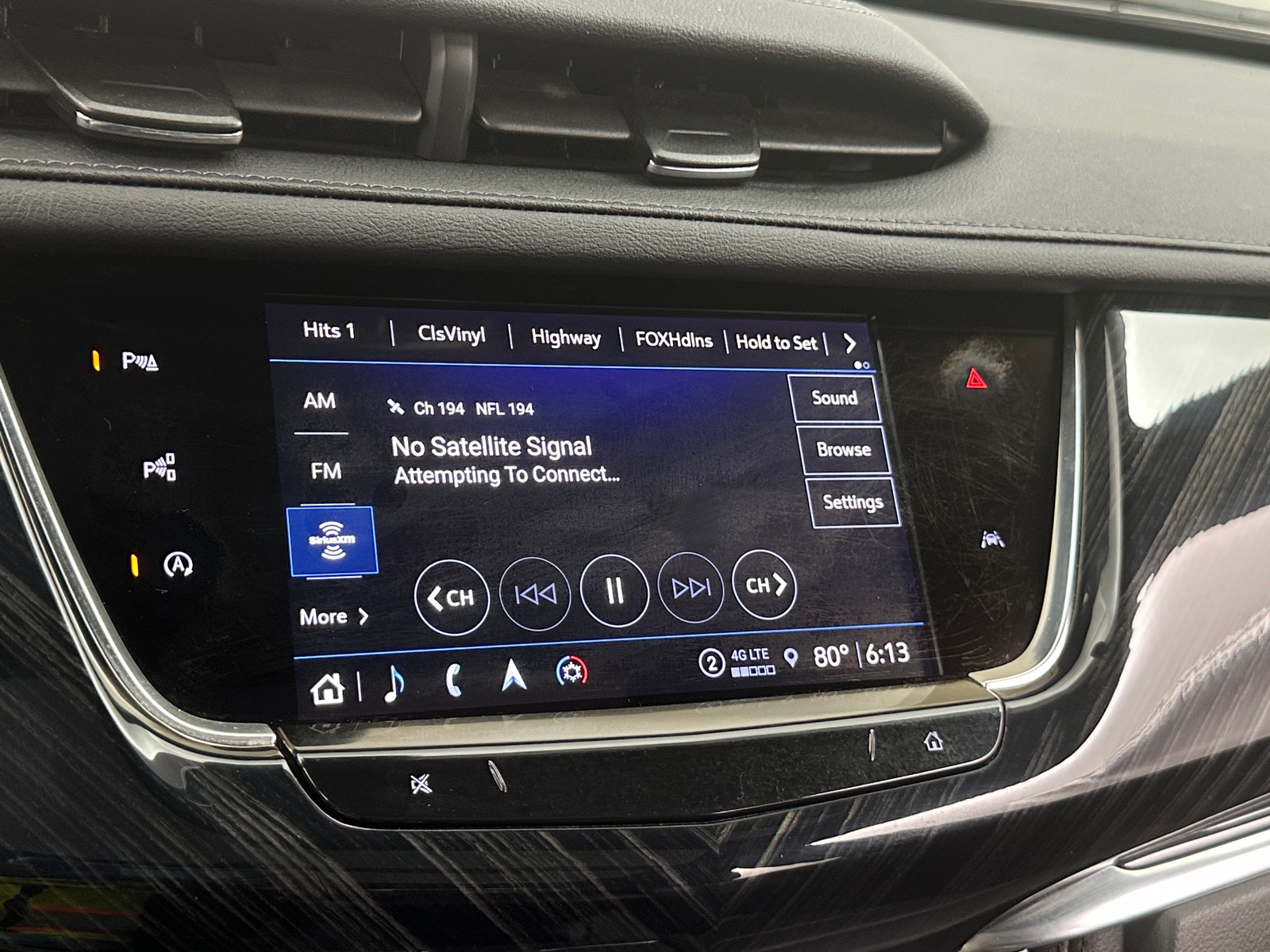 Thumbnail: 2025 Cadillac XT6 - 3