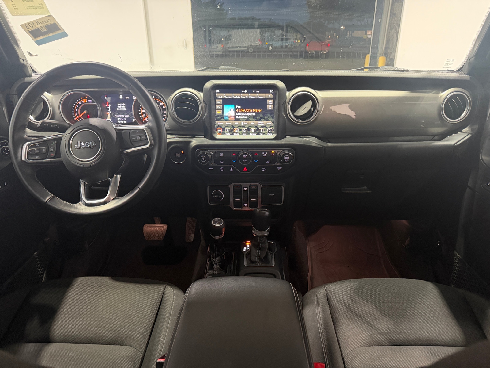 Thumbnail: 2018 Jeep Wrangler - 3