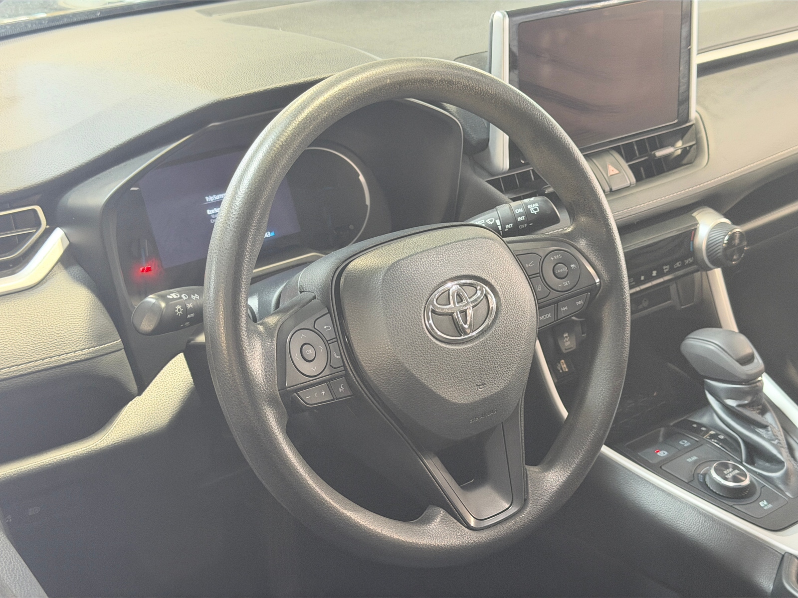 Thumbnail: 2023 Toyota RAV4 - 5