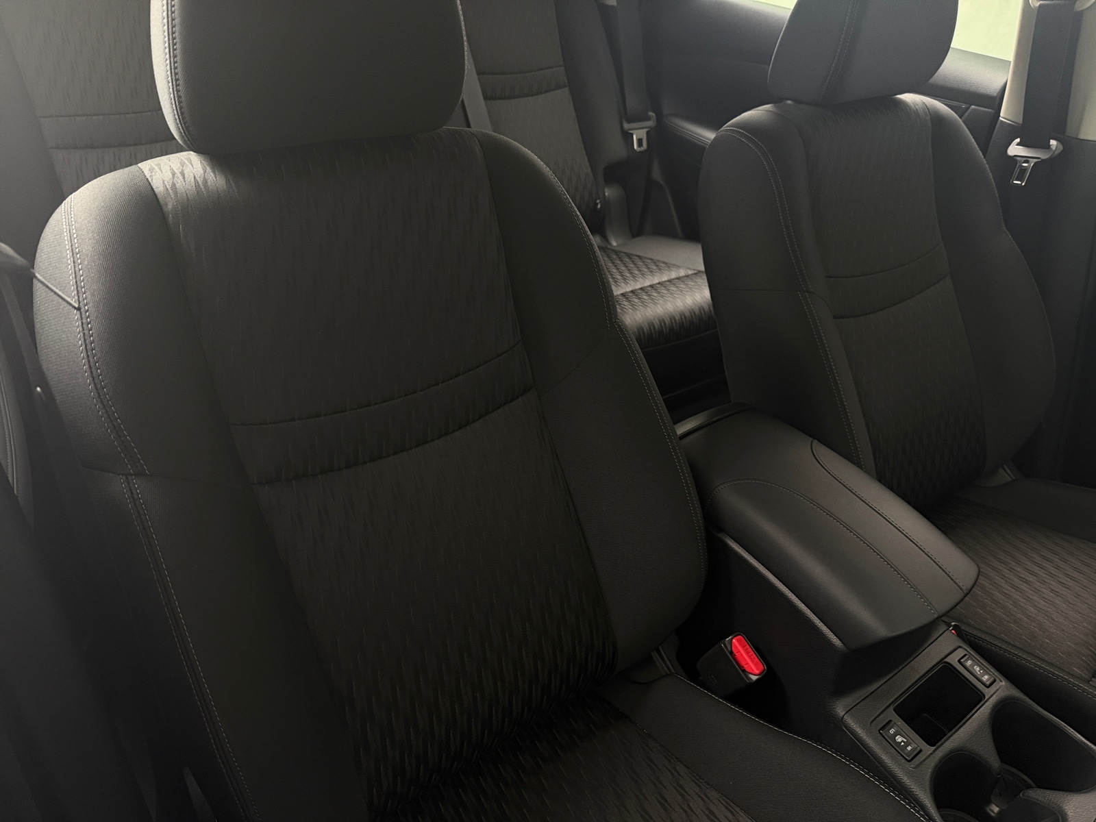 Thumbnail: 2018 Nissan Rogue - 2