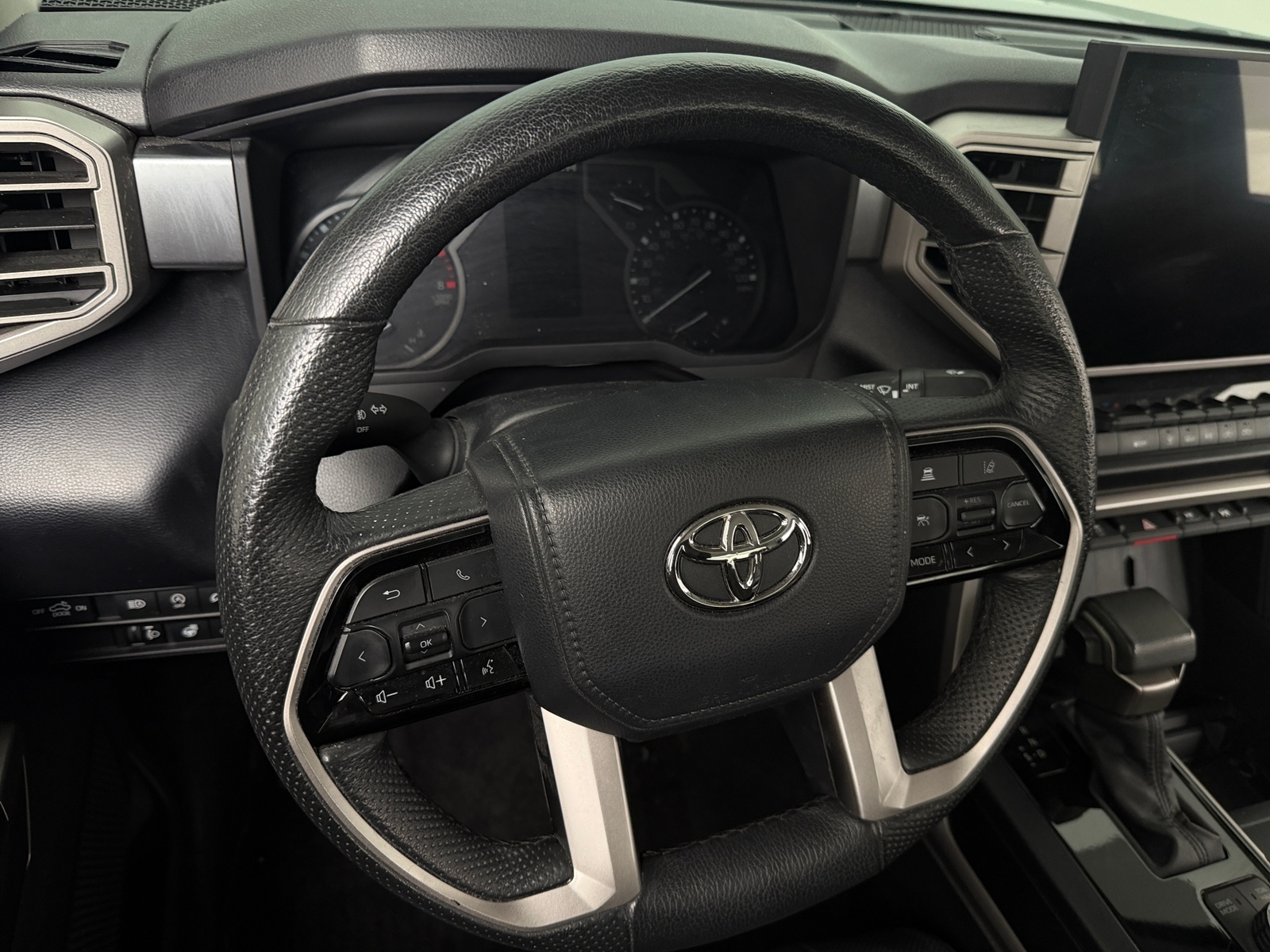 Thumbnail: 2022 Toyota Tundra - 5