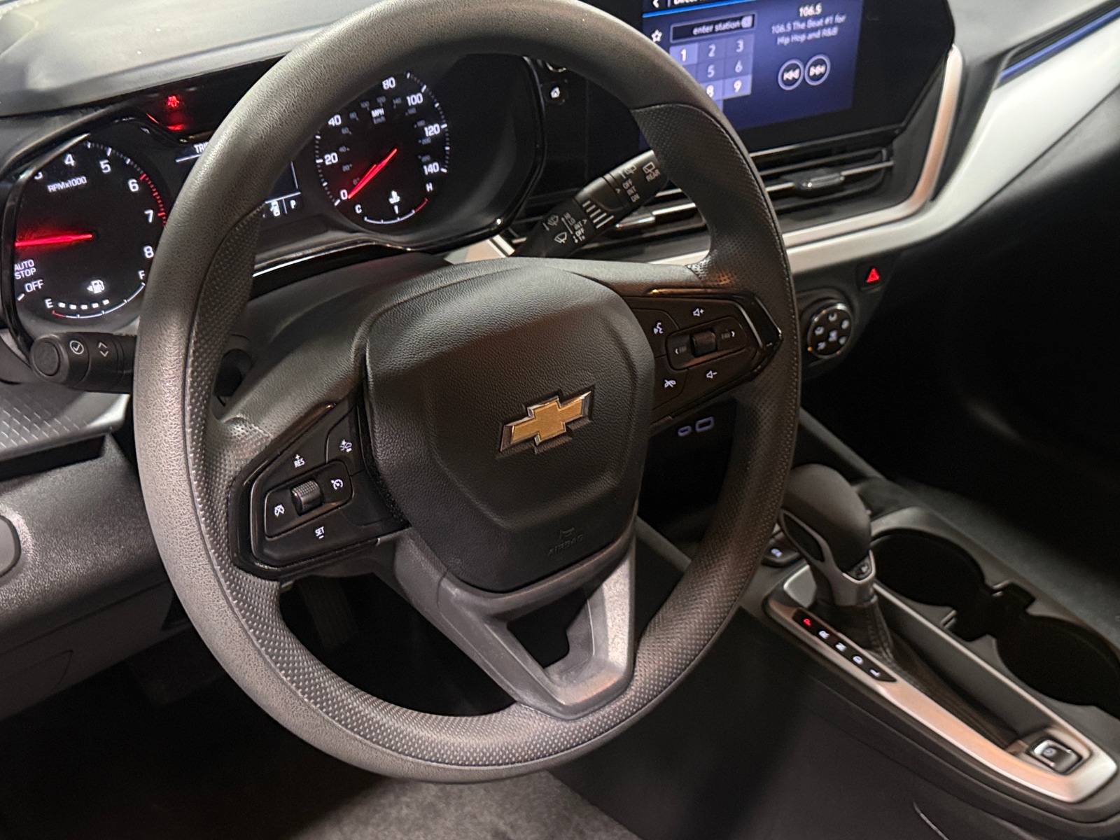 Thumbnail: 2024 Chevrolet Trax - 5