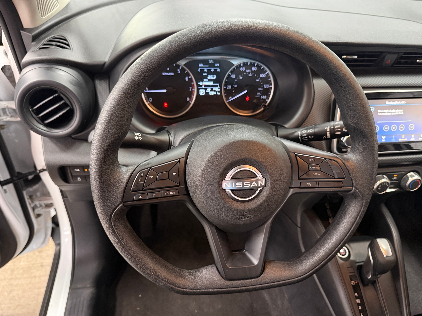 Thumbnail: 2025 Nissan Kicks - 5
