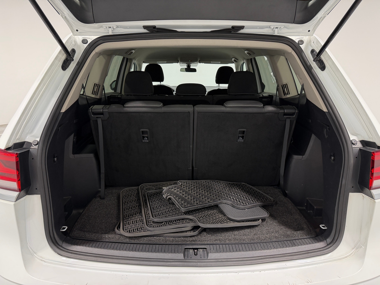 Thumbnail: 2021 Volkswagen Atlas - 7