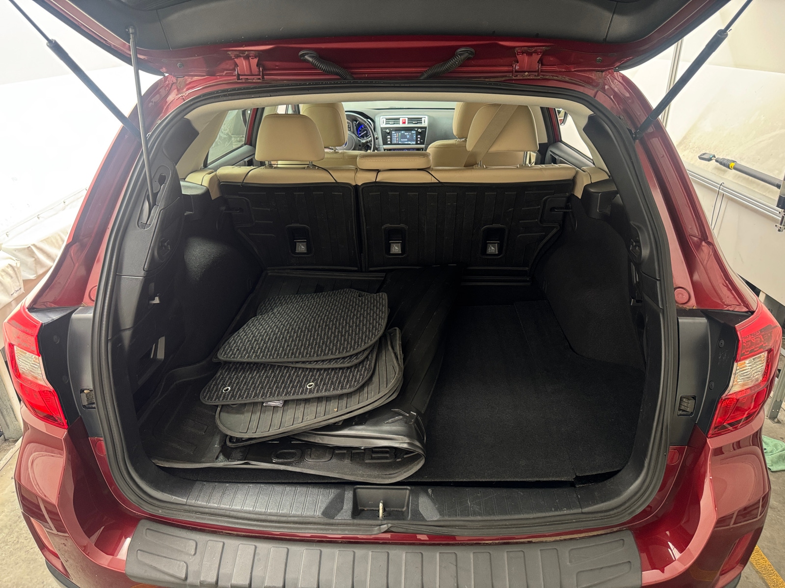 Thumbnail: 2017 Subaru Outback - 6
