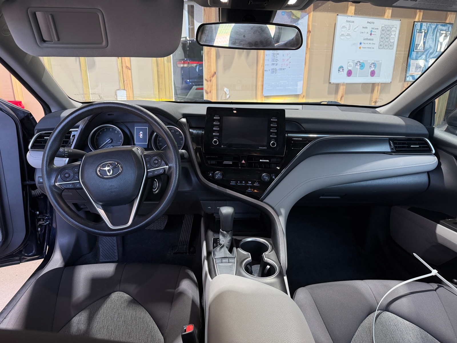 Thumbnail: 2022 Toyota Camry - 3