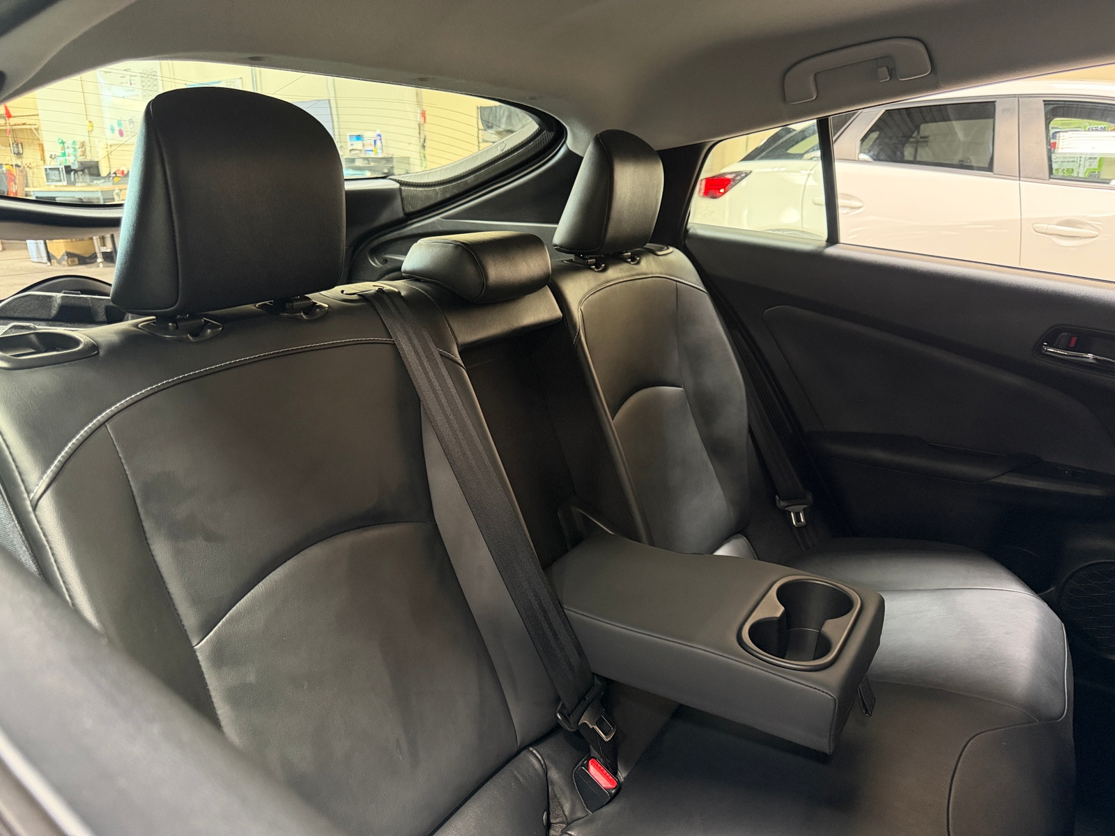 Thumbnail: 2020 Toyota Prius Prime - 5