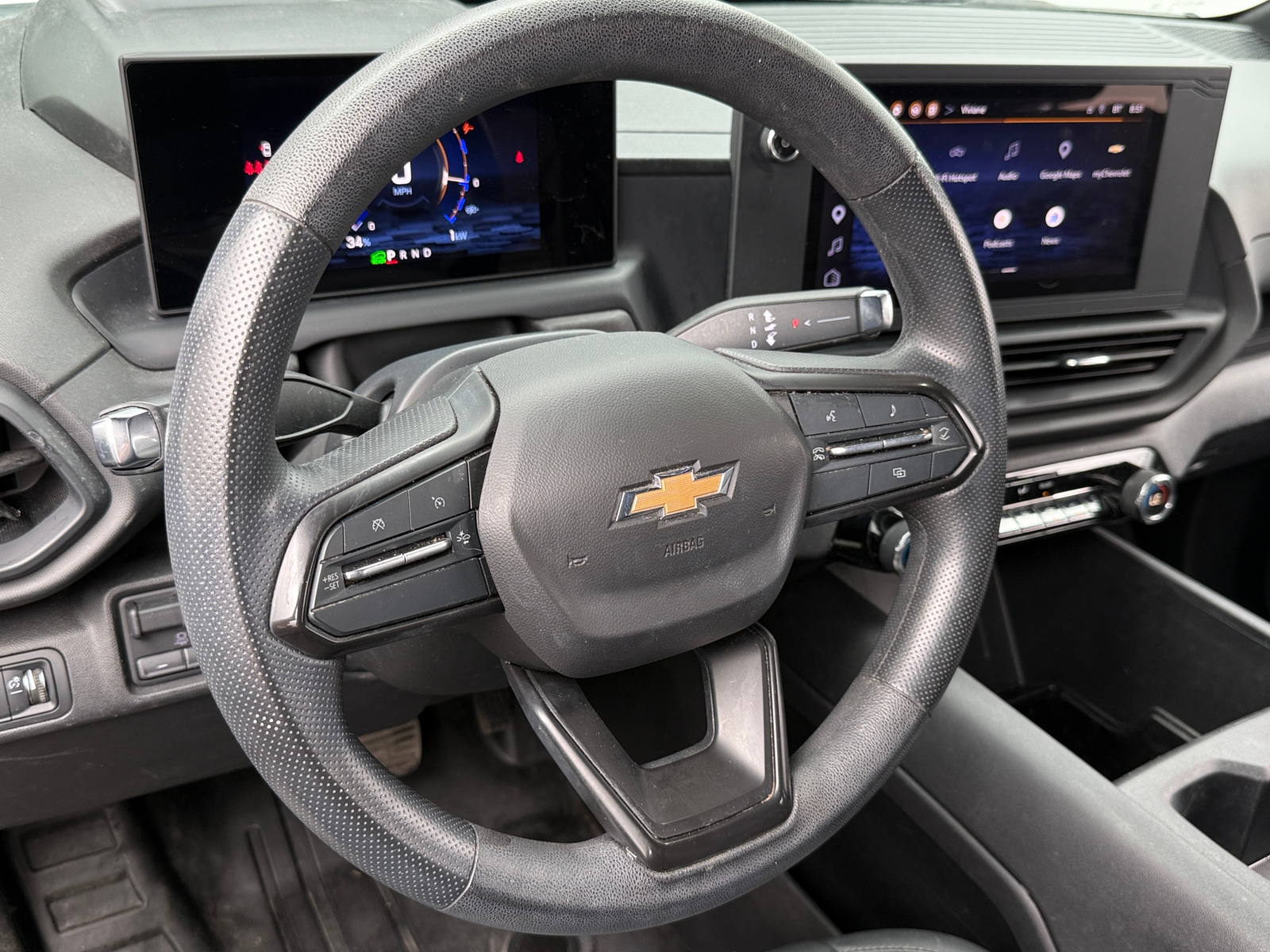 Thumbnail: 2024 Chevrolet Silverado EV - 4