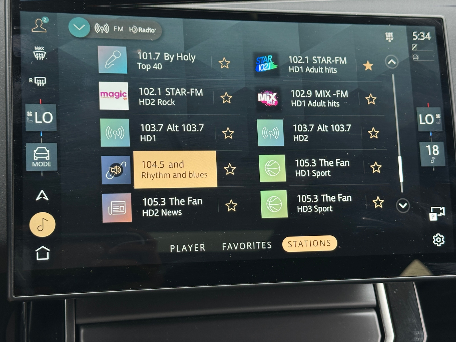 Thumbnail: 2024 Land Rover Range Rover Evoque - 3