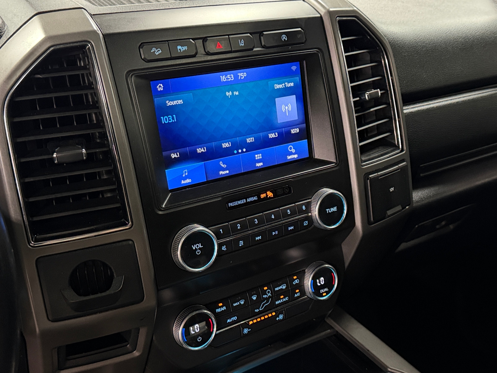 Thumbnail: 2021 Ford Expedition MAX - 3