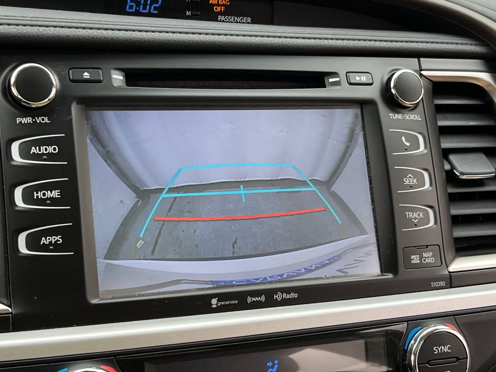 Thumbnail: 2019 Toyota Highlander - 4