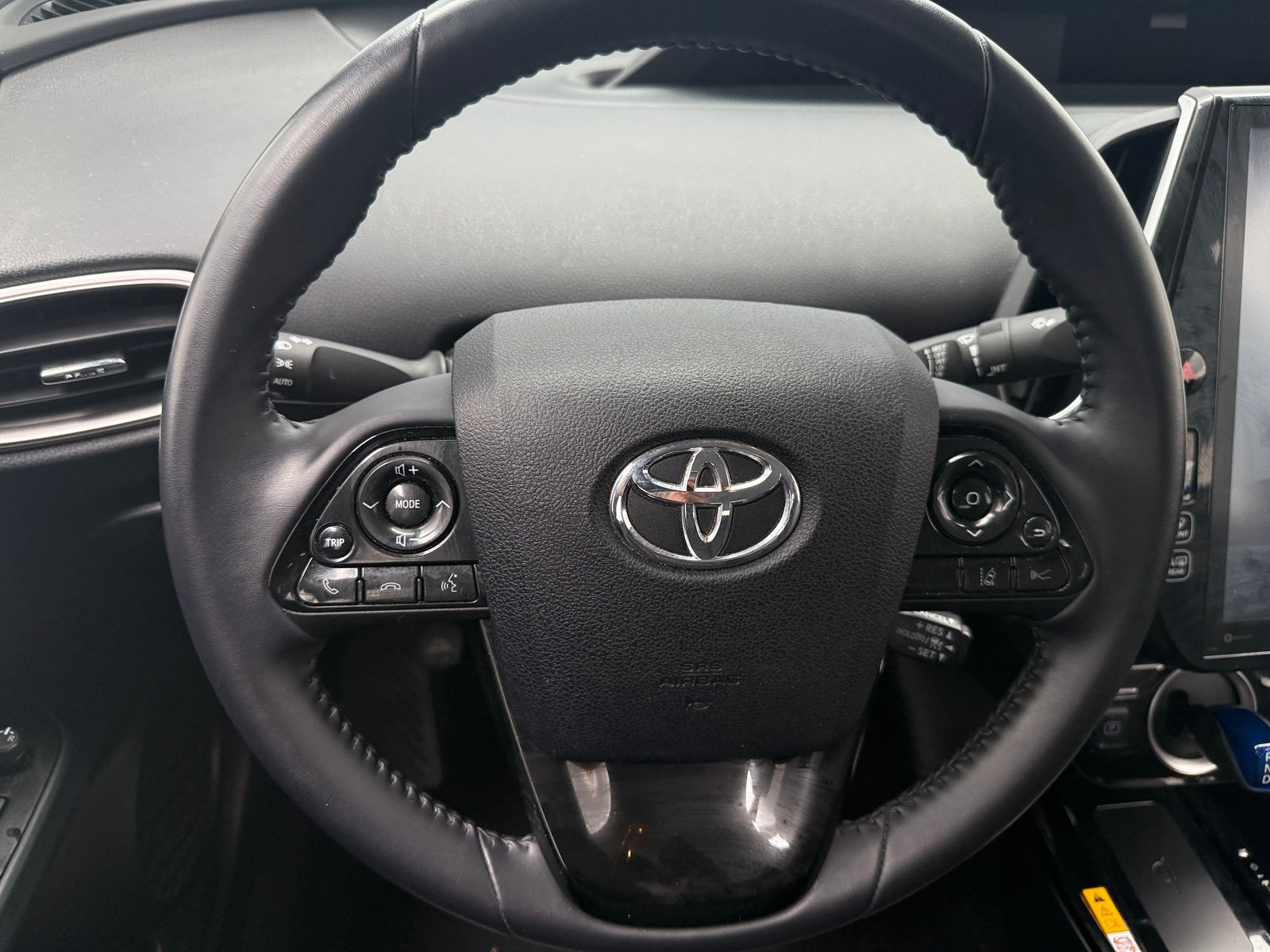 Thumbnail: 2022 Toyota Prius Prime - 5
