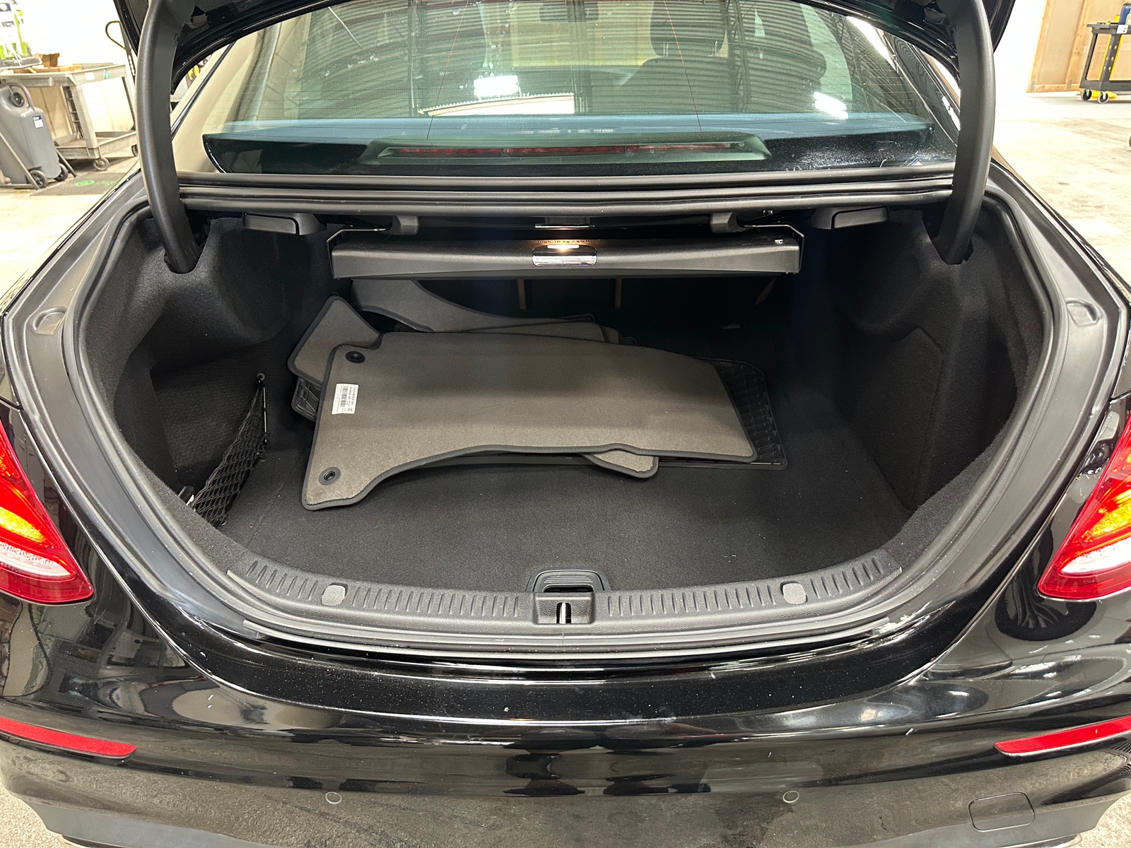 Thumbnail: 2018 Mercedes-Benz E-Class - 6
