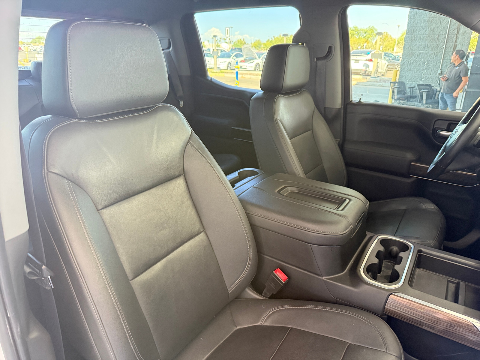 Thumbnail: 2021 Chevrolet Silverado 1500 - 2