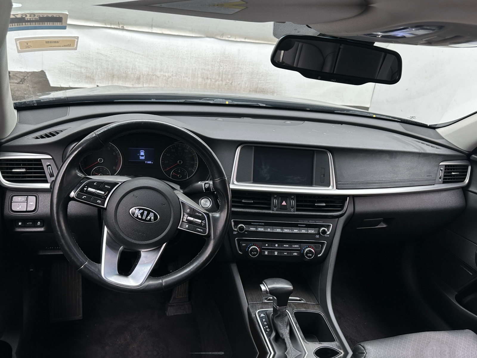 Thumbnail: 2019 Kia Optima - 2