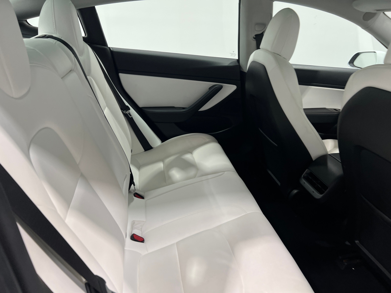 Thumbnail: 2020 Tesla Model 3 - 5