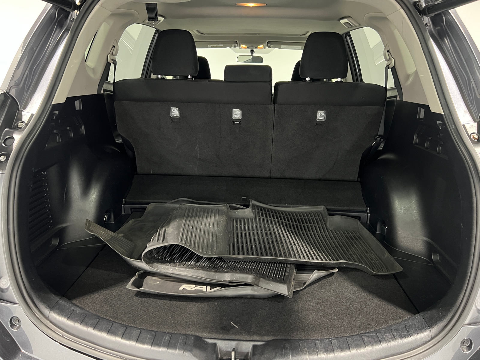Thumbnail: 2016 Toyota RAV4 - 7