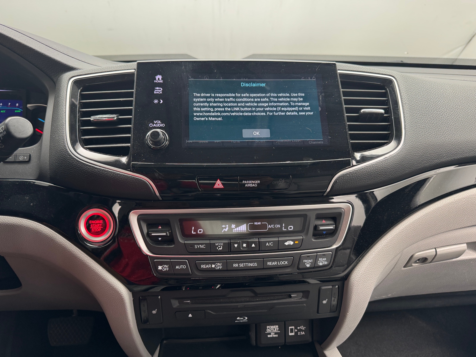 Thumbnail: 2020 Honda Pilot - 3