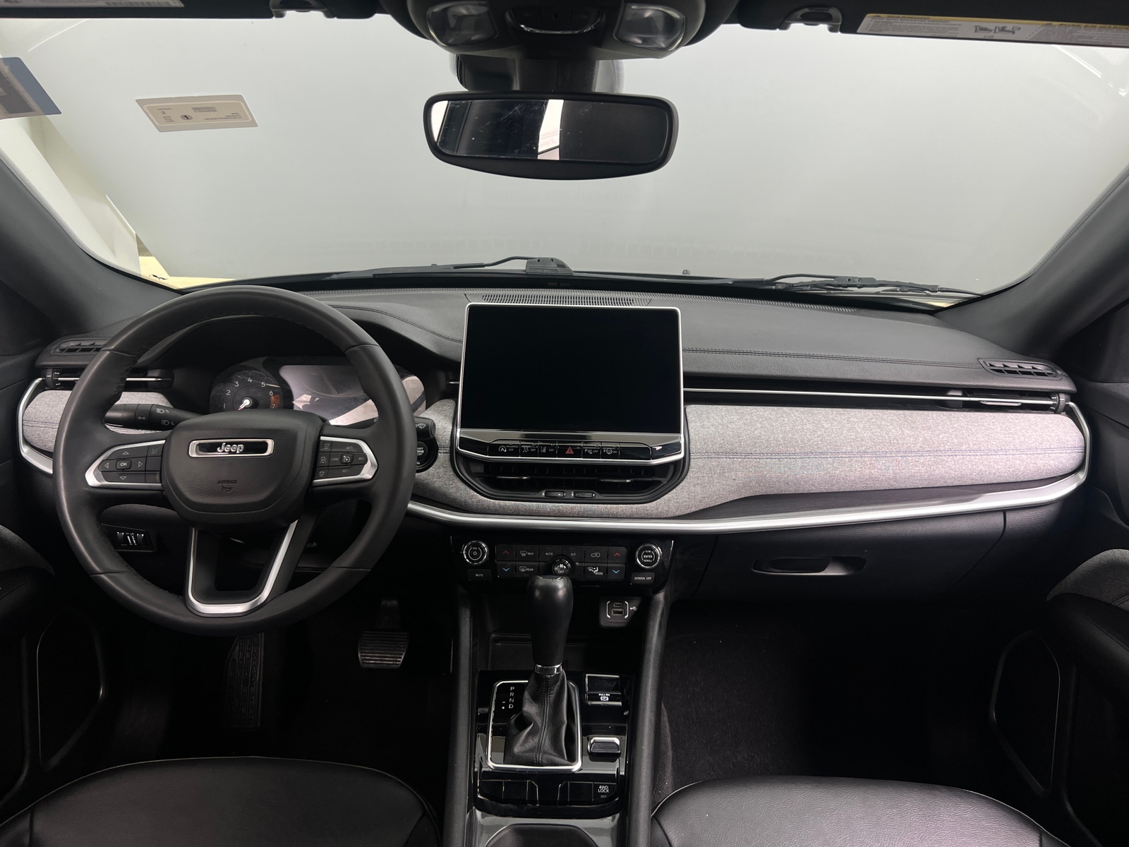 Thumbnail: 2023 Jeep Compass - 3