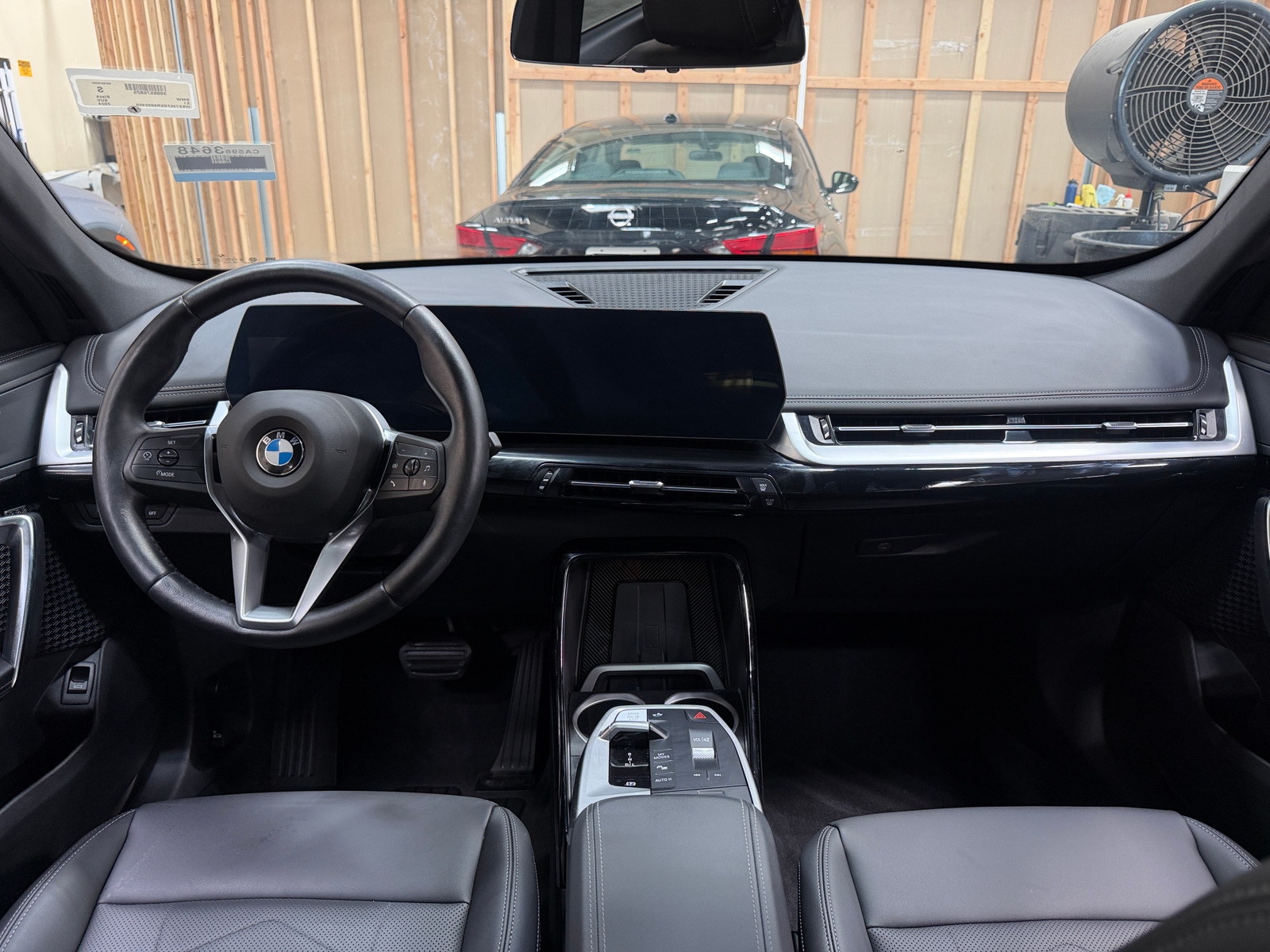 Thumbnail: 2024 BMW X1 - 2