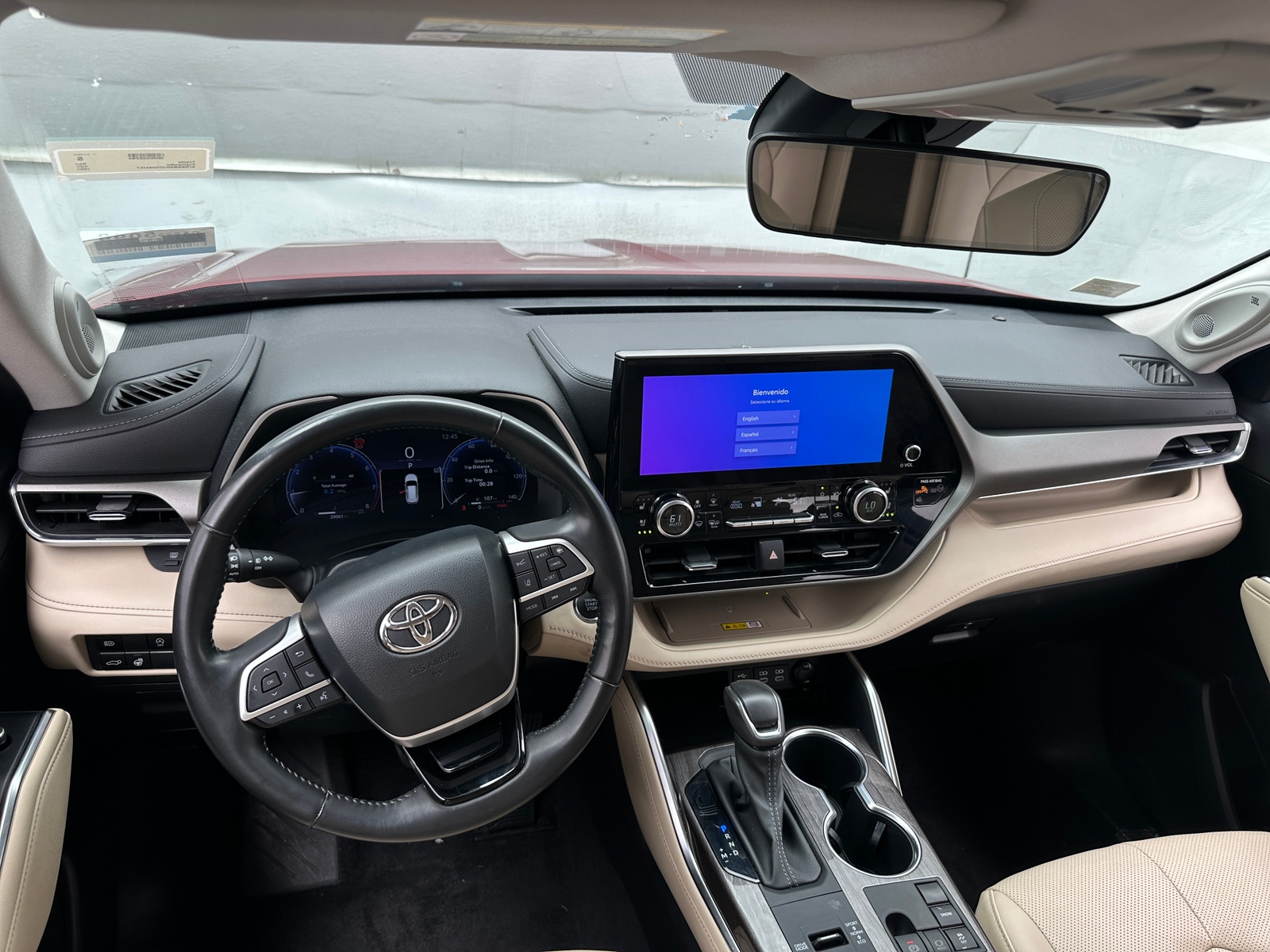 Thumbnail: 2023 Toyota Highlander - 2